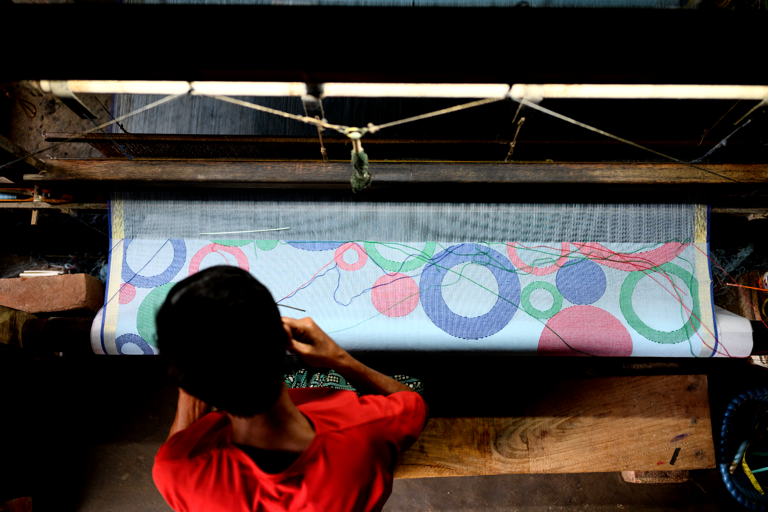 Jamdani : The Intricate Dance of Weft and Warp