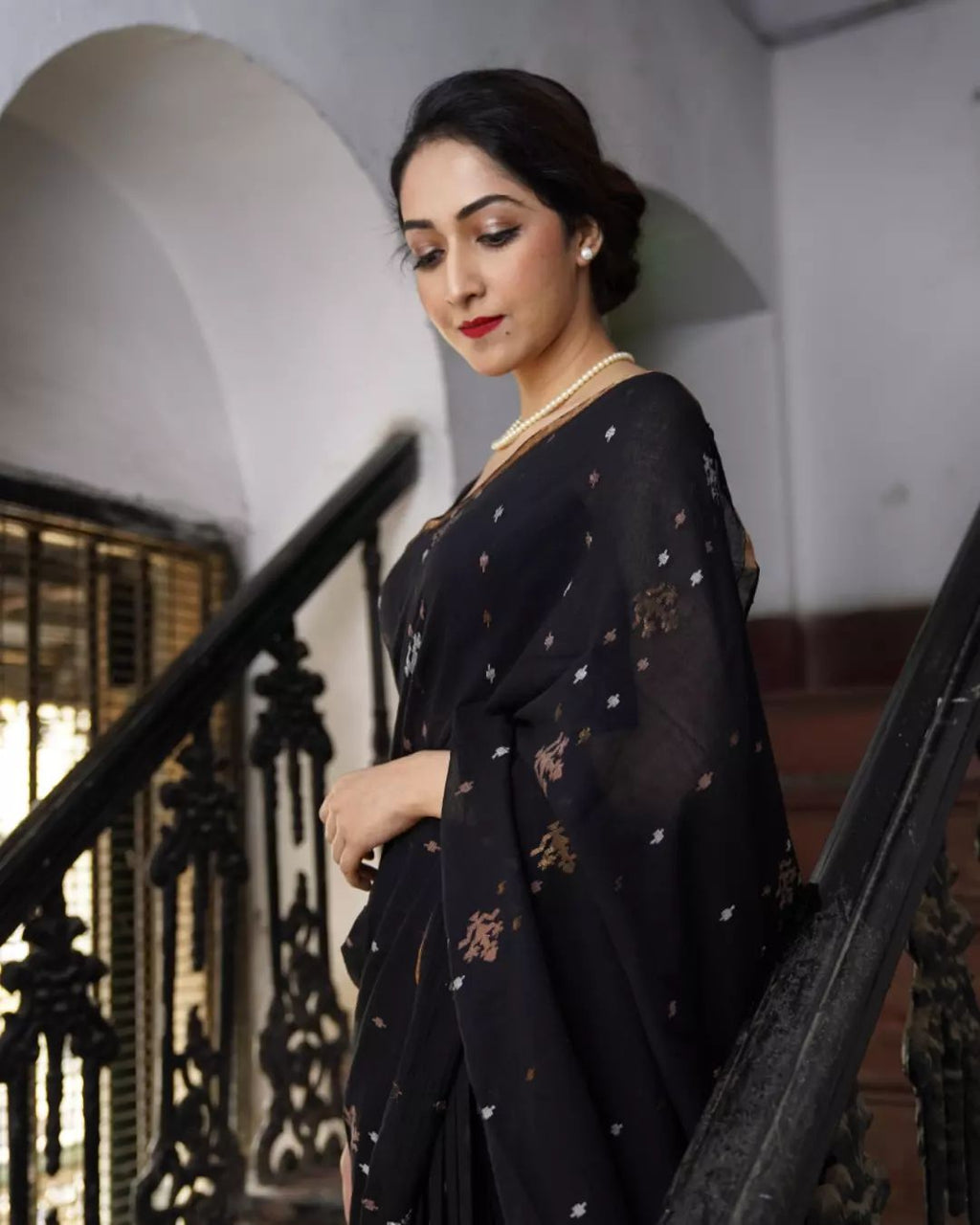 Handwoven Jamdani Saree