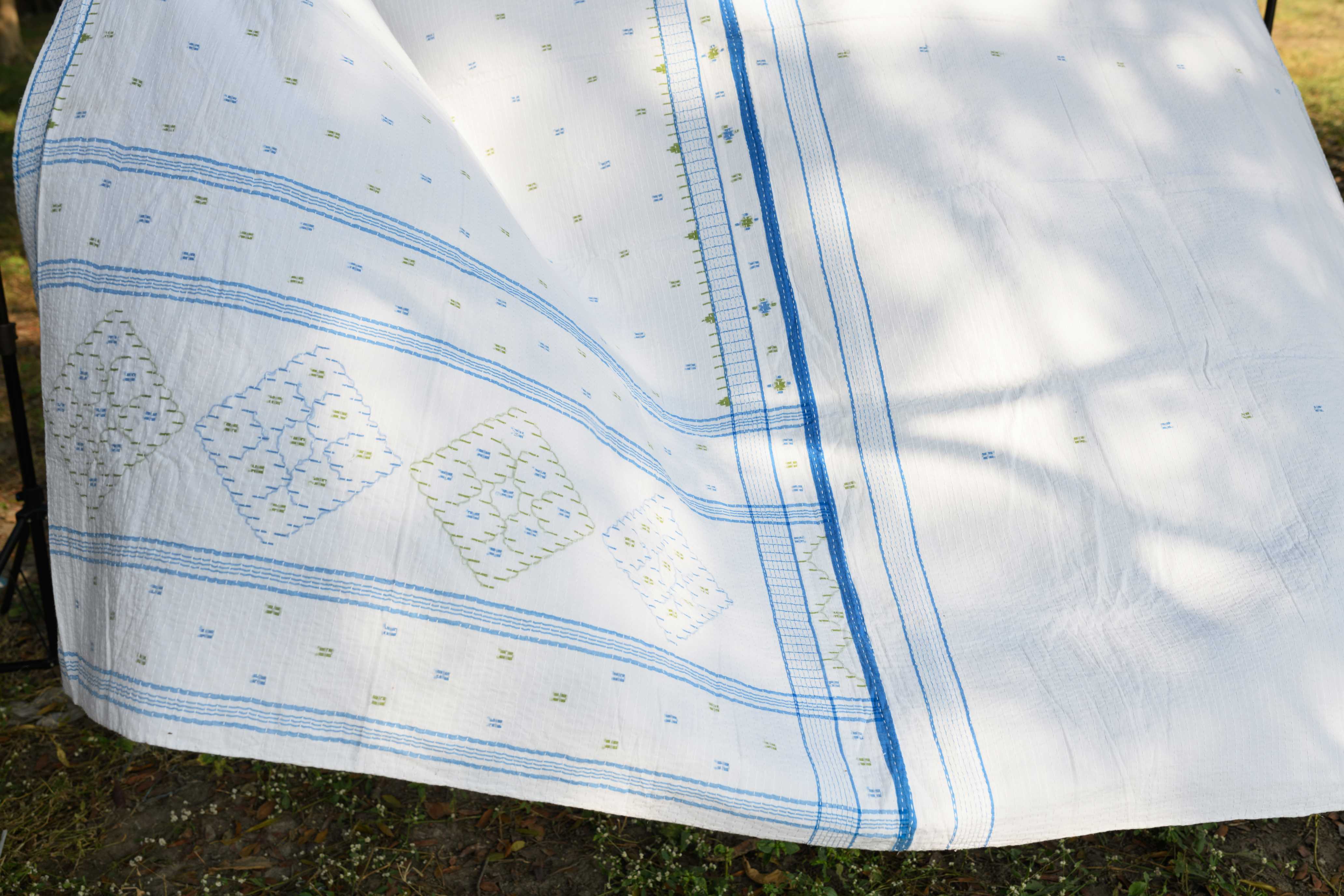 white and blue jamdani teen size Quilt - Aankona