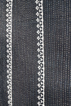Black & white teen quilt - Aankona
