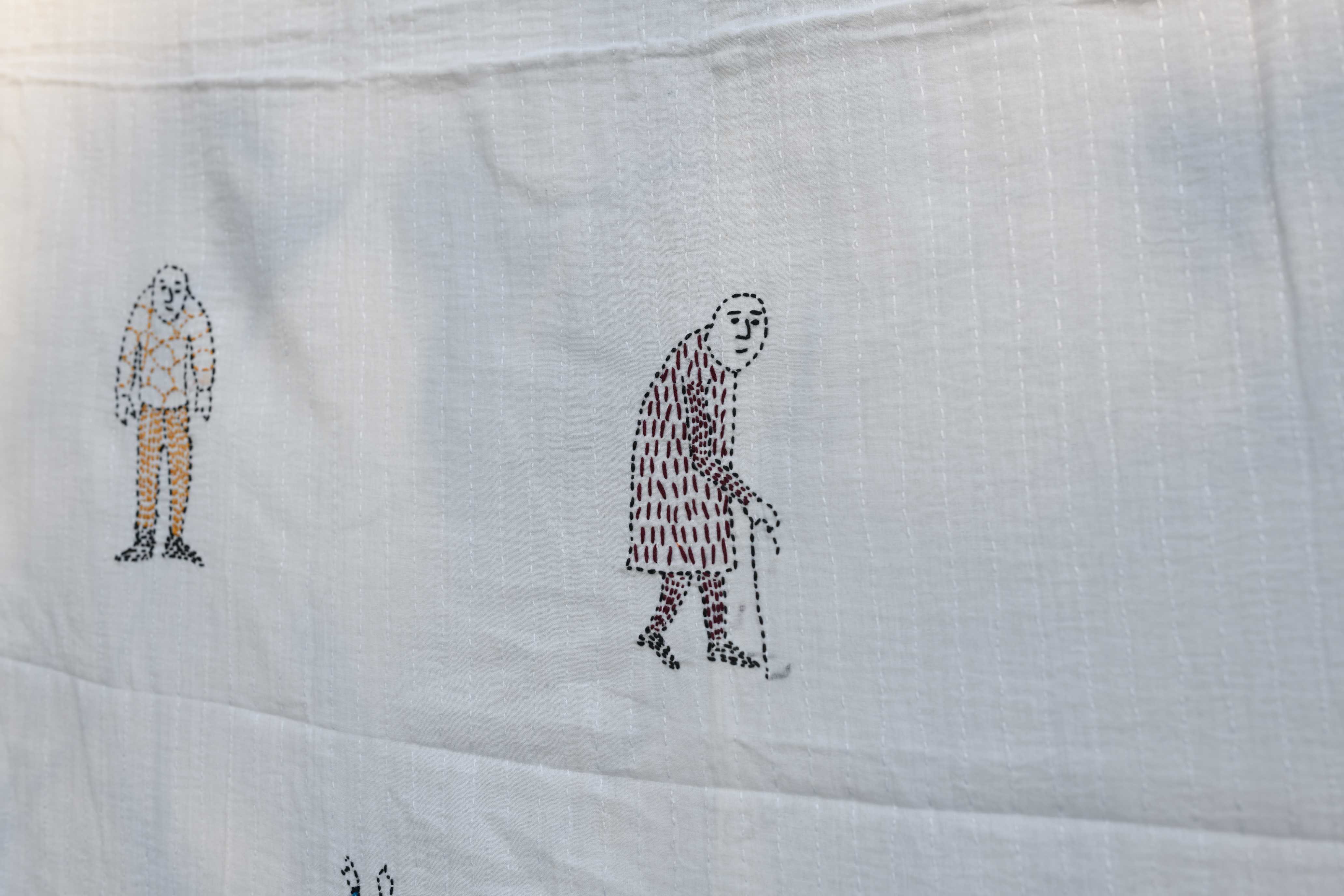 Happy people teen size Quilt - Aankona