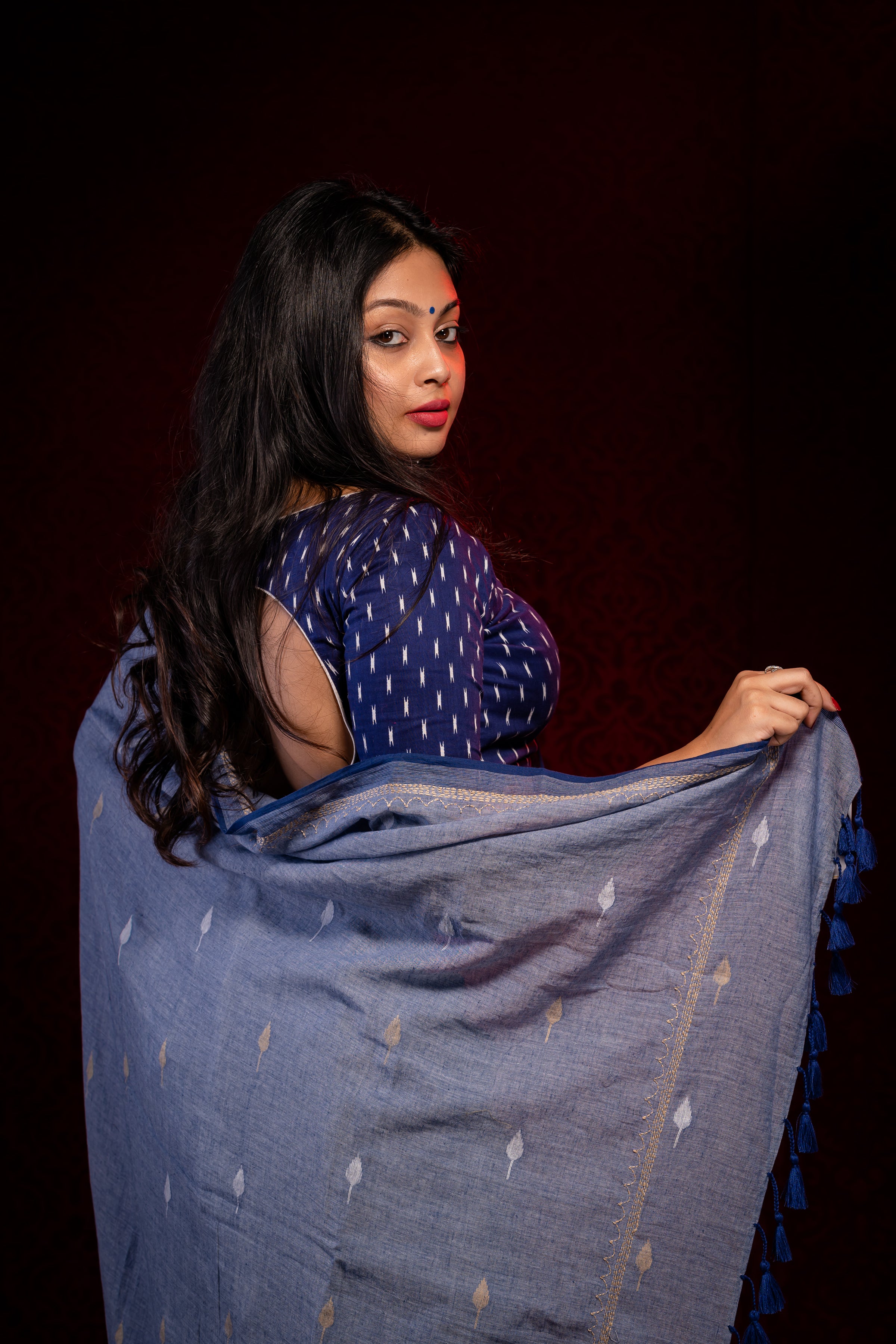 Indigo Kahdi Jamdani With kantha work - Aankona