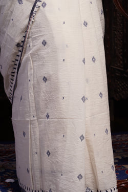 Handwoven White Cotton Jamdani Saree With Kantha Work