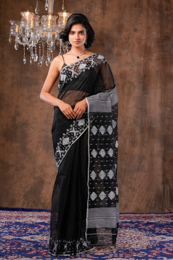 Handwoven black Dhakai jamdani Saree