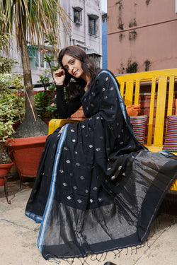 Black Khadi Jamdani - Aankona