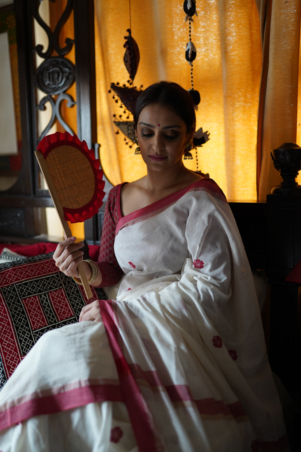 Handwoven White Cotton Saree With Red Border