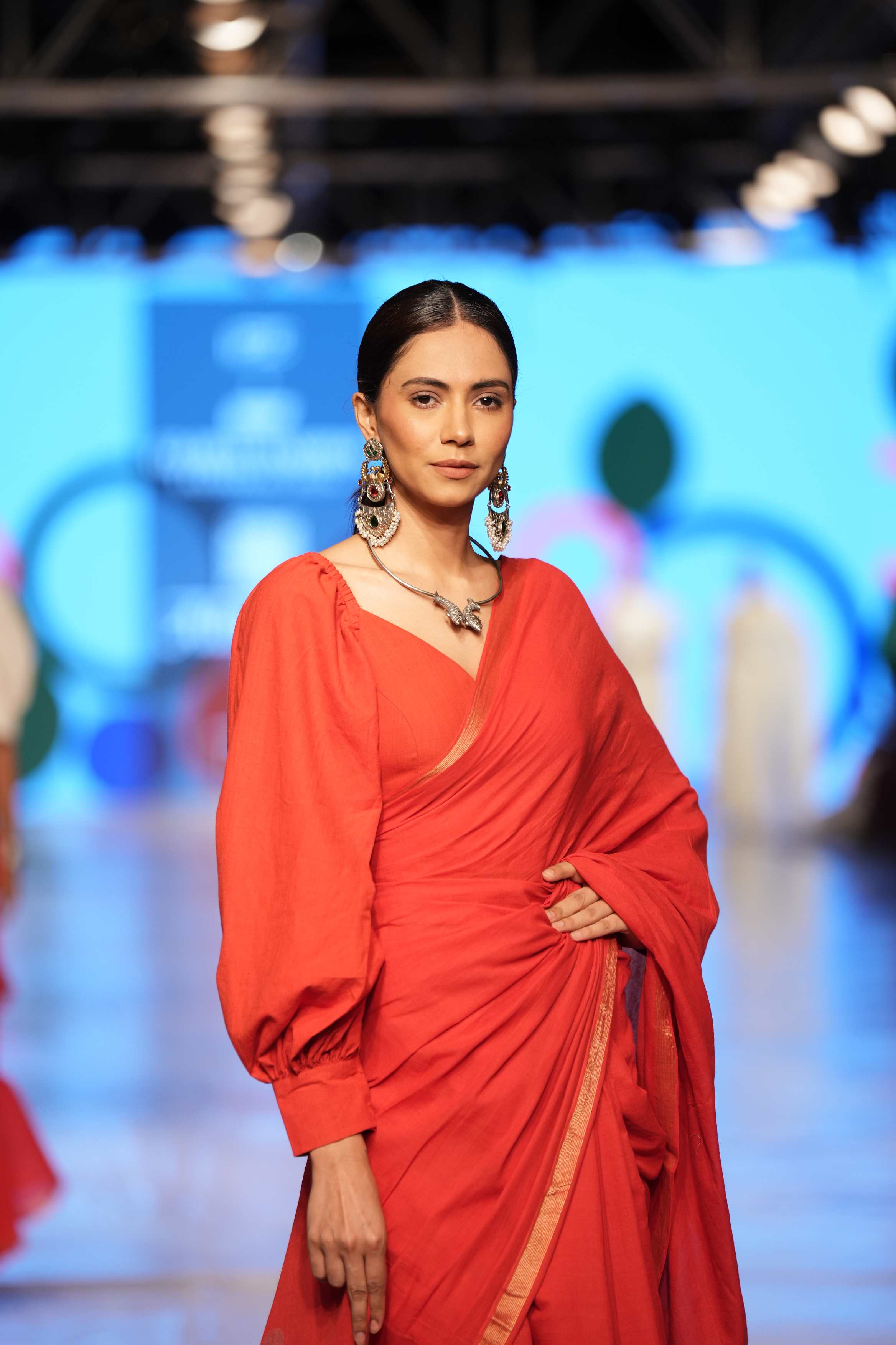 Handwoven Red  Jamdani Saree With Red Blouse