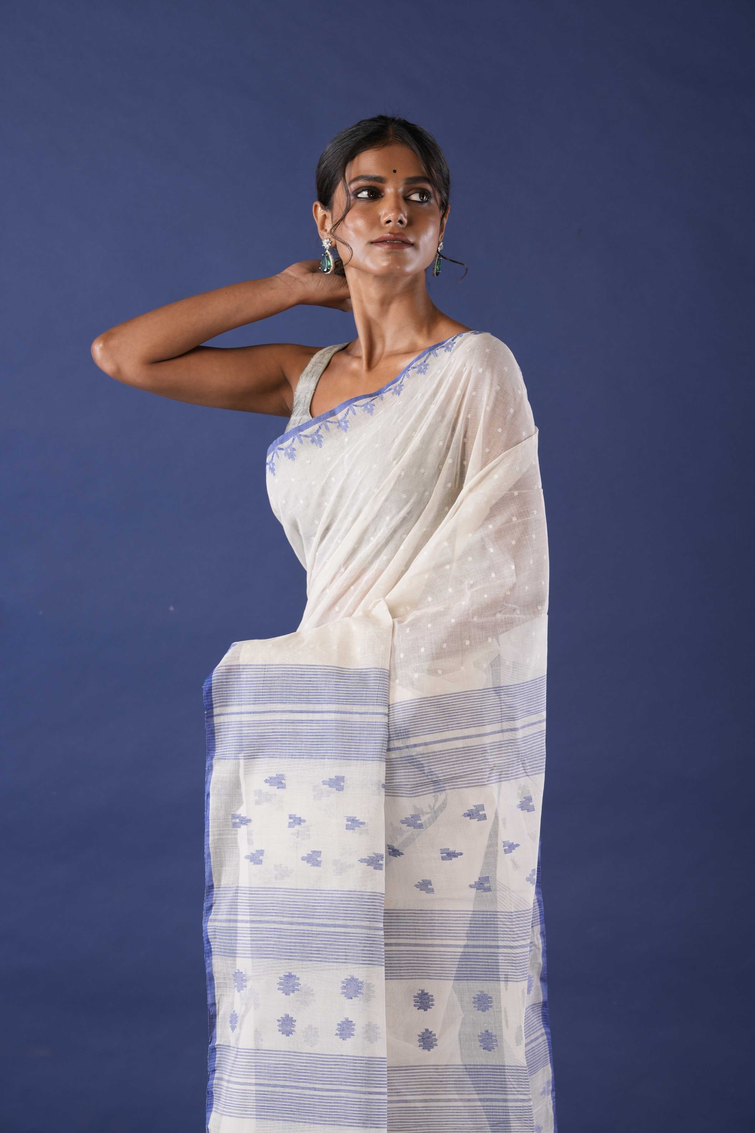Handwoven White  Dhakai Jamdani Saree