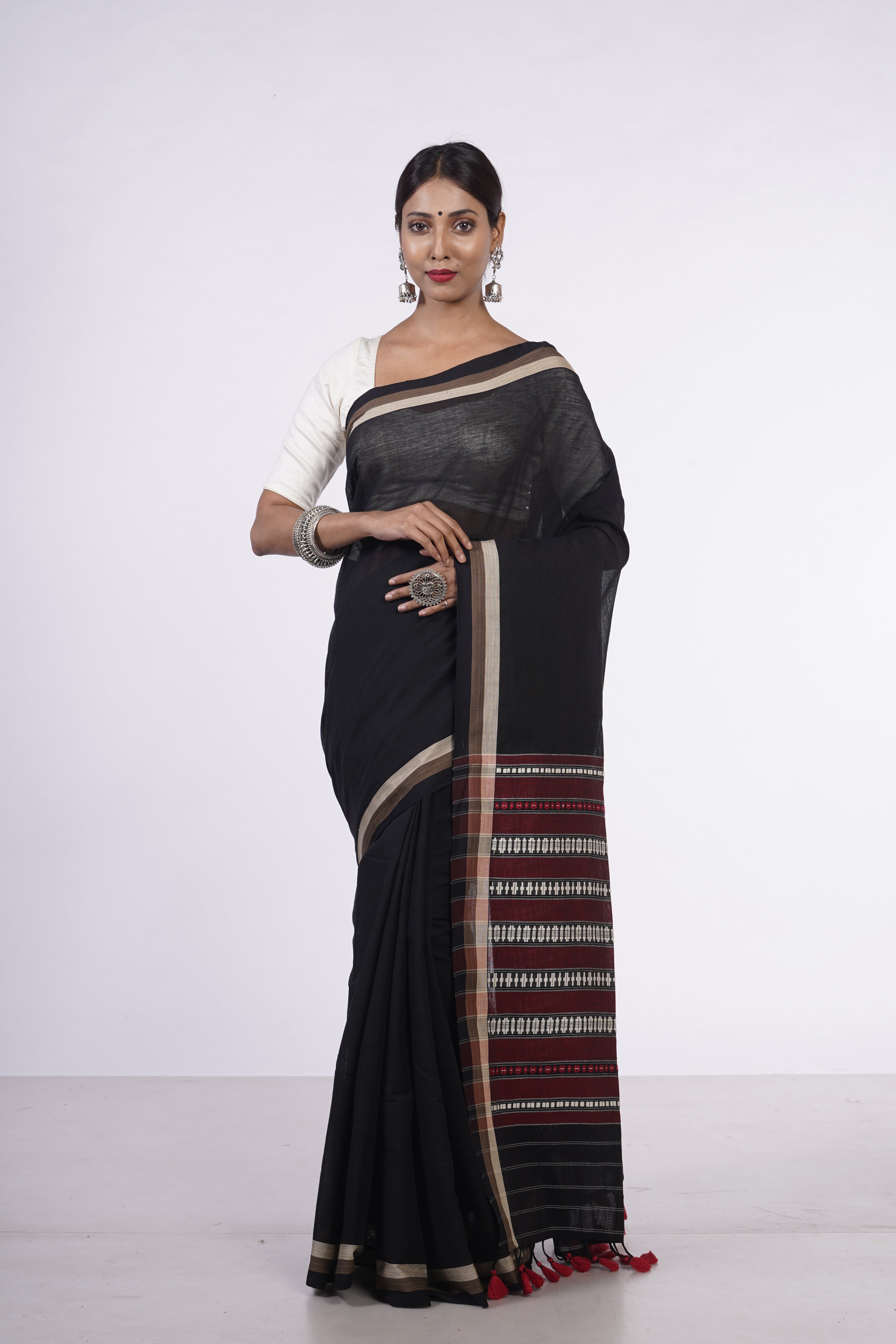 Handwoven Black cotton saree