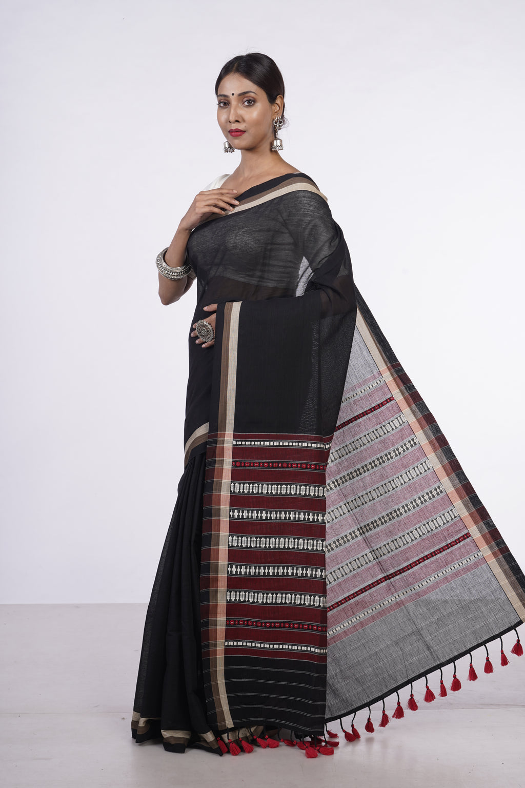 Handwoven Black Cotton Saree
