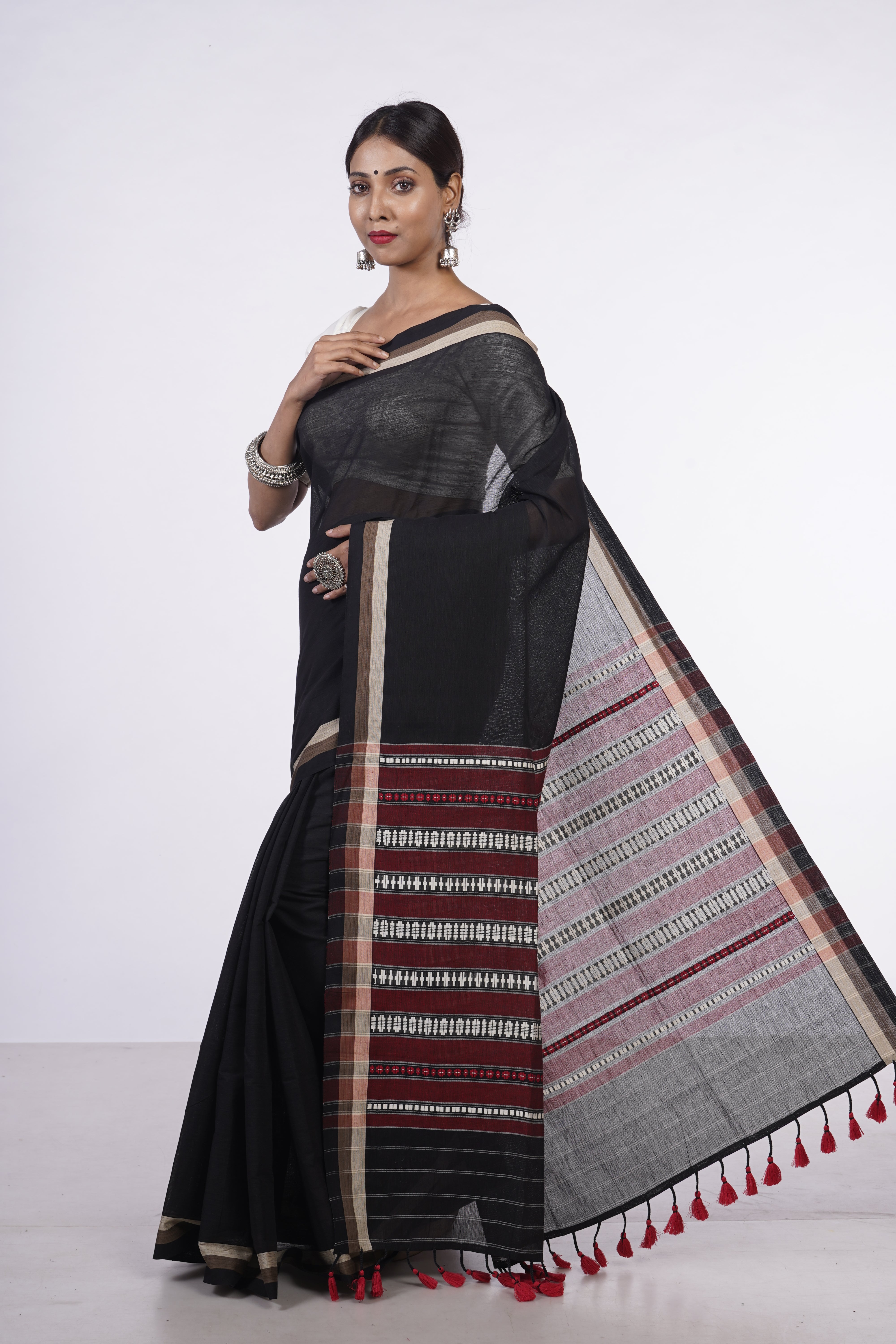 Handwoven Black cotton saree