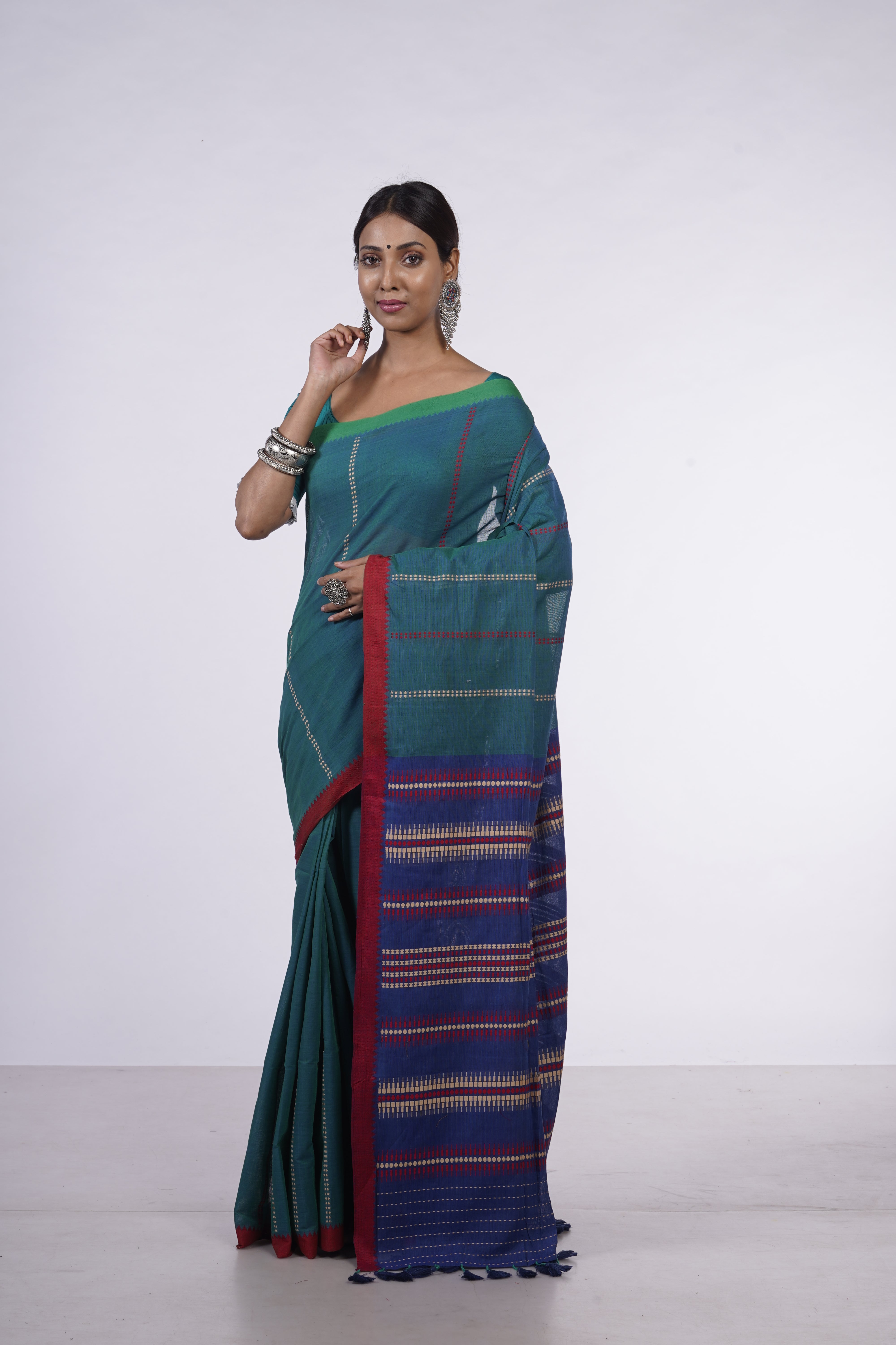 Handwoven blue cotton saree