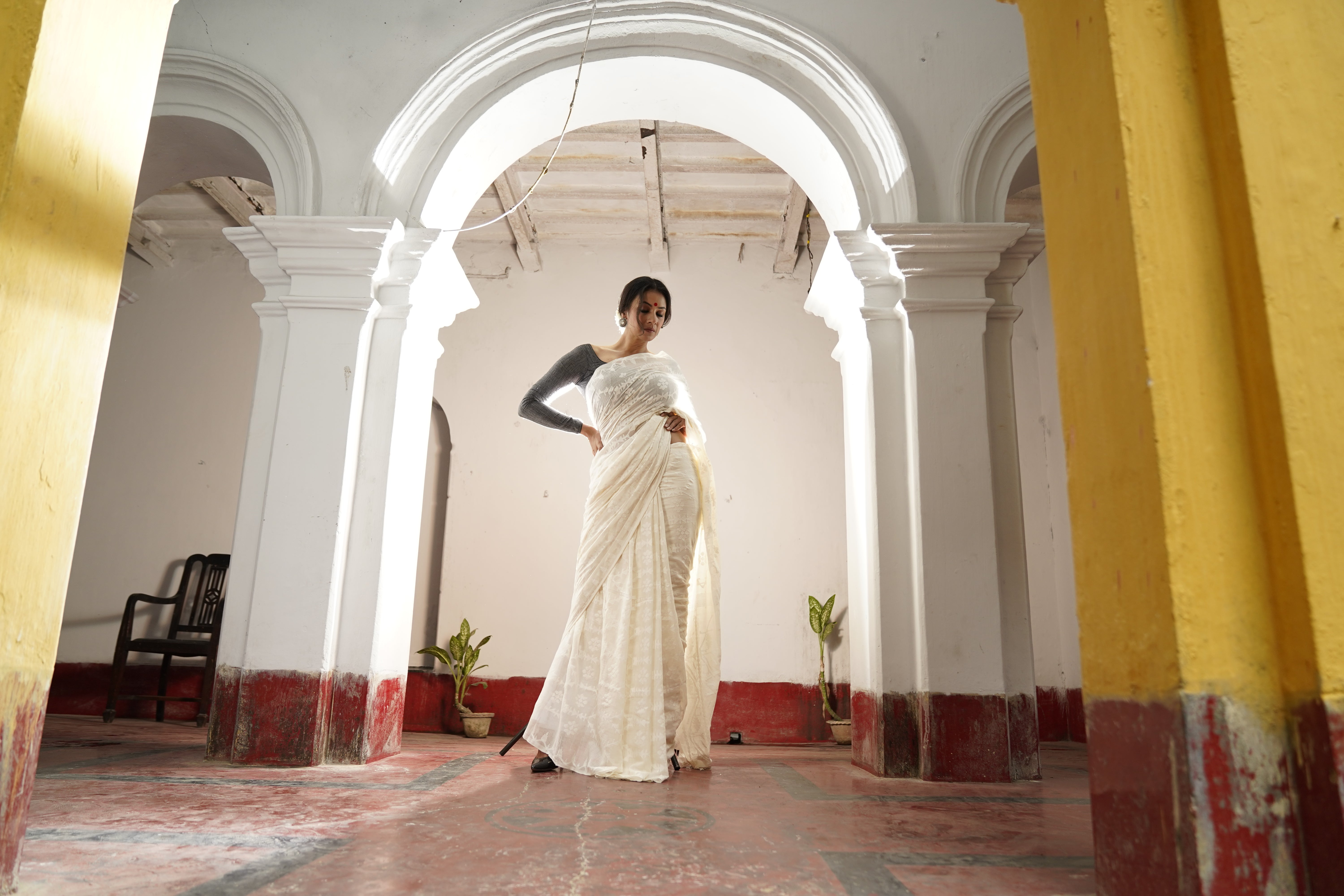 Handwoven White on white Khadi jamdani saree