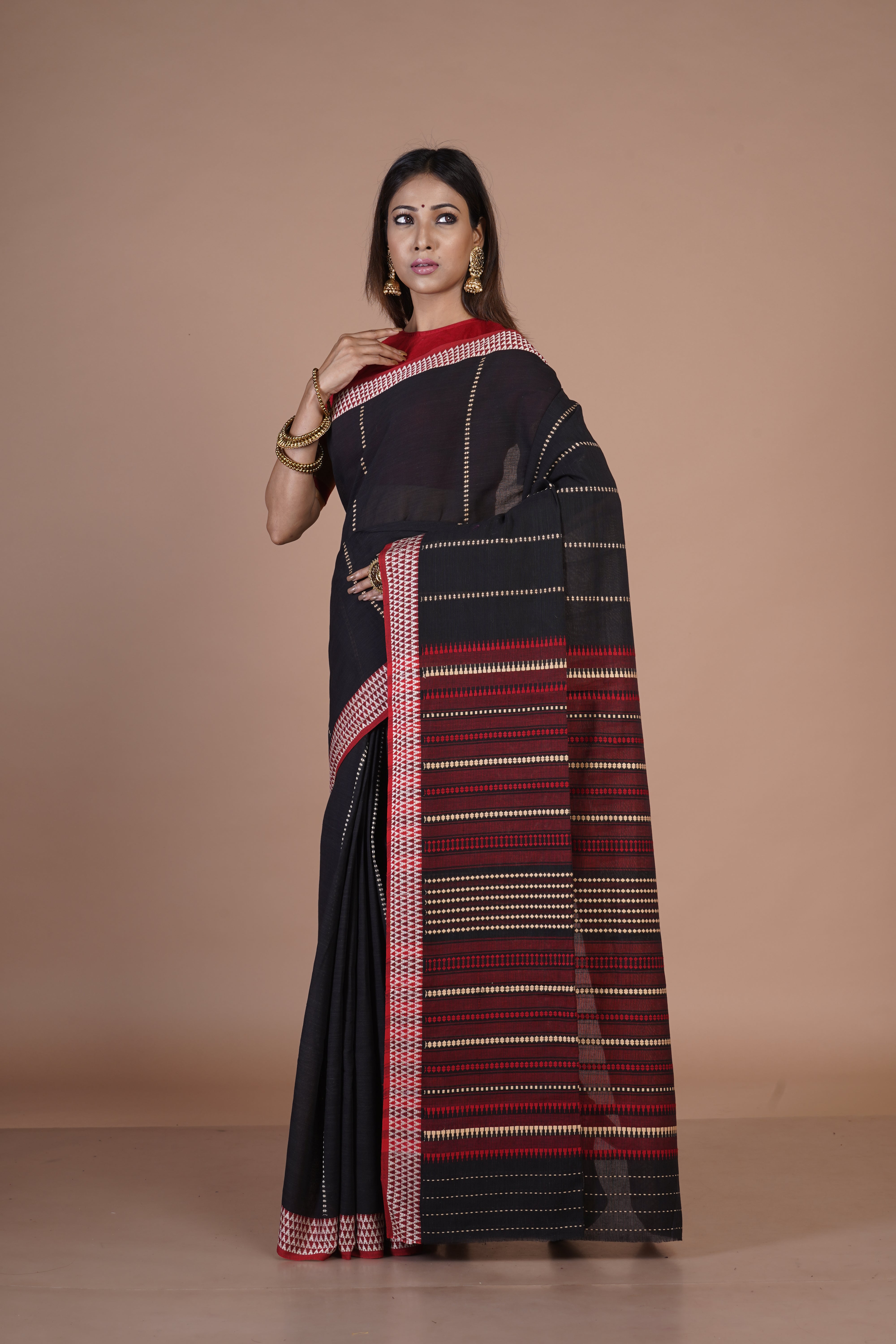 Handwoven Black cotton saree