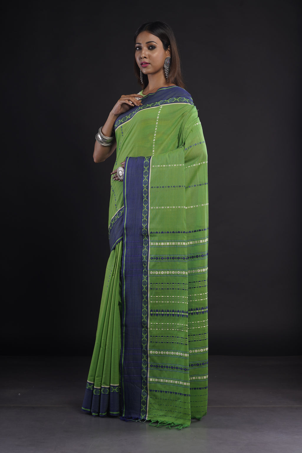 Handwoven Green Cotton Saree