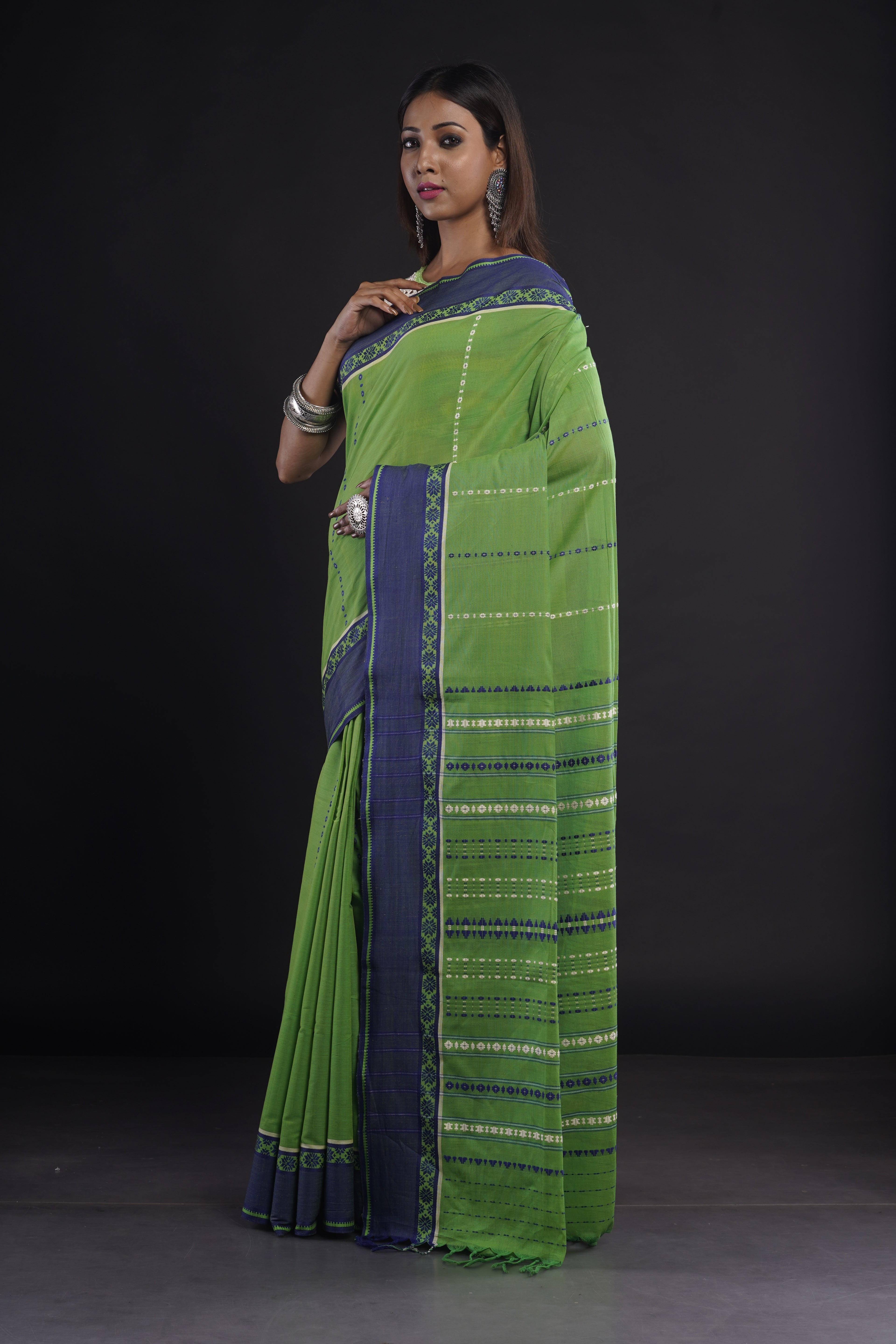 Handwoven Green Cotton Saree