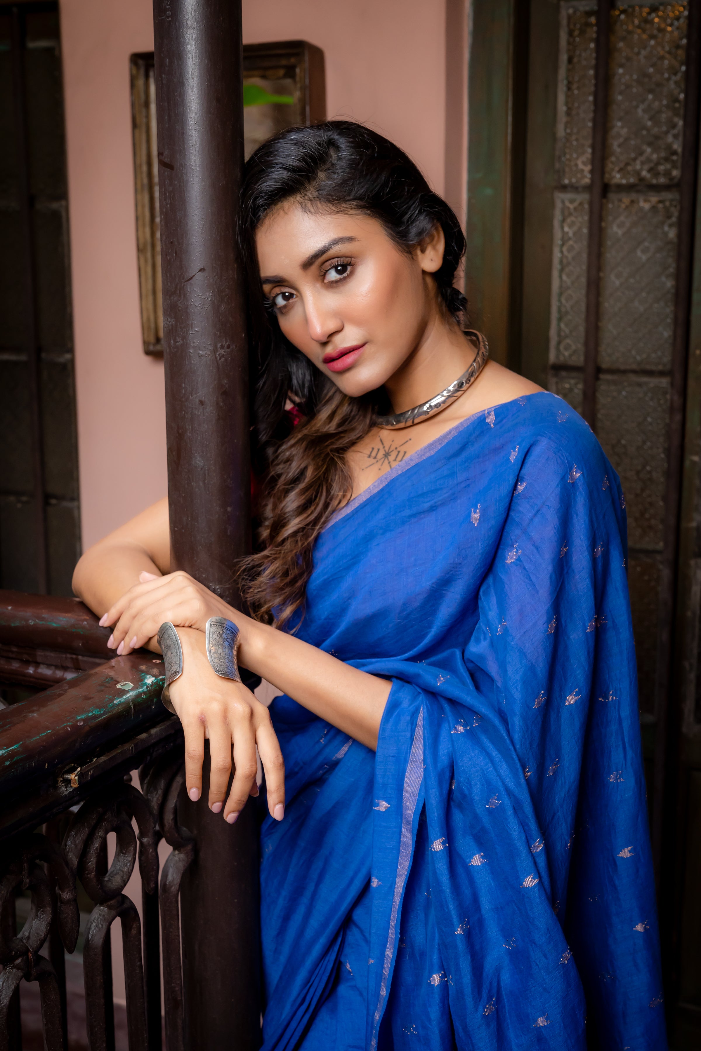 Handwoven Blue  linen Jamdani Saree