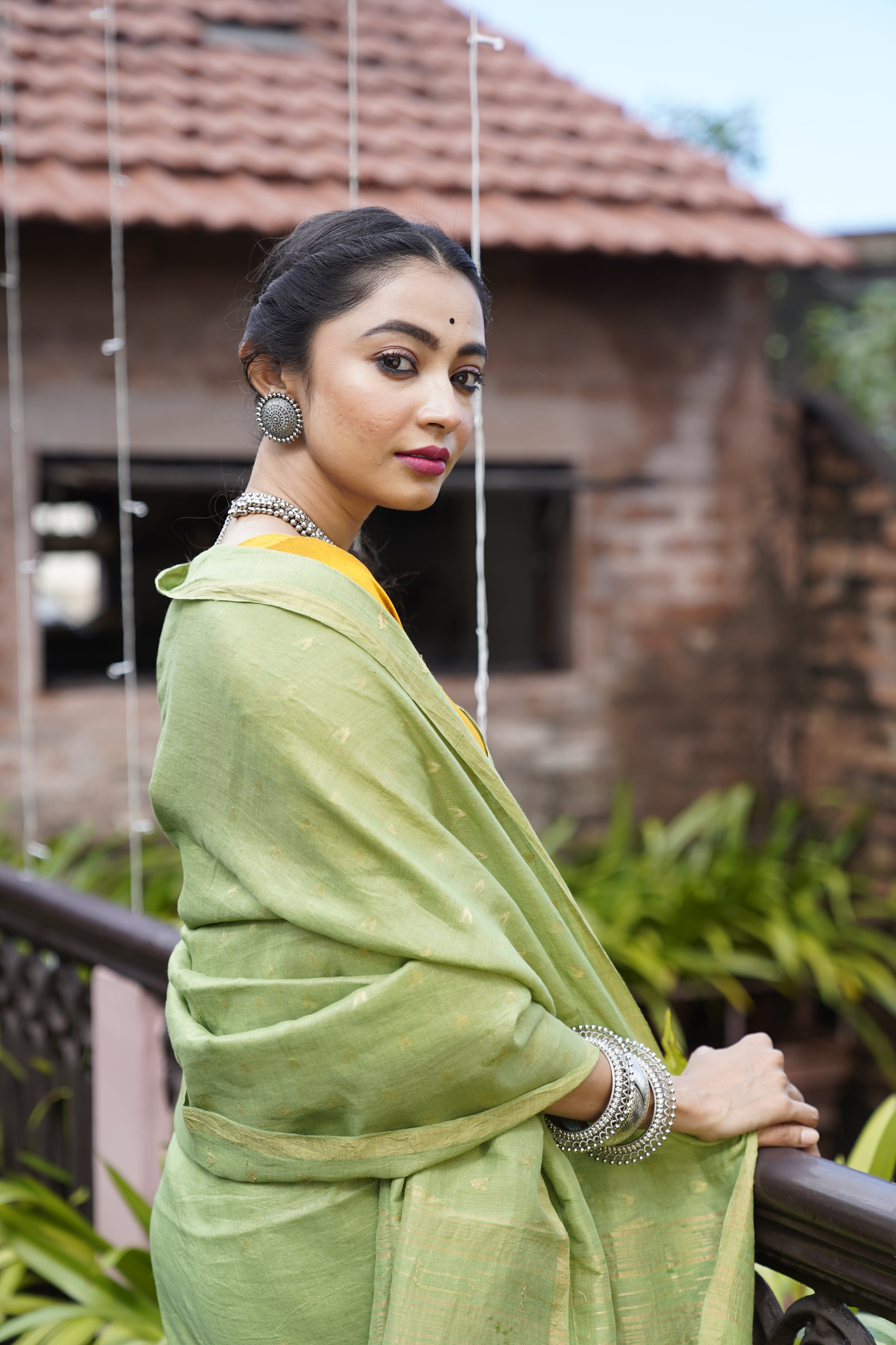 Handwoven Green Khadi jamdani Saree