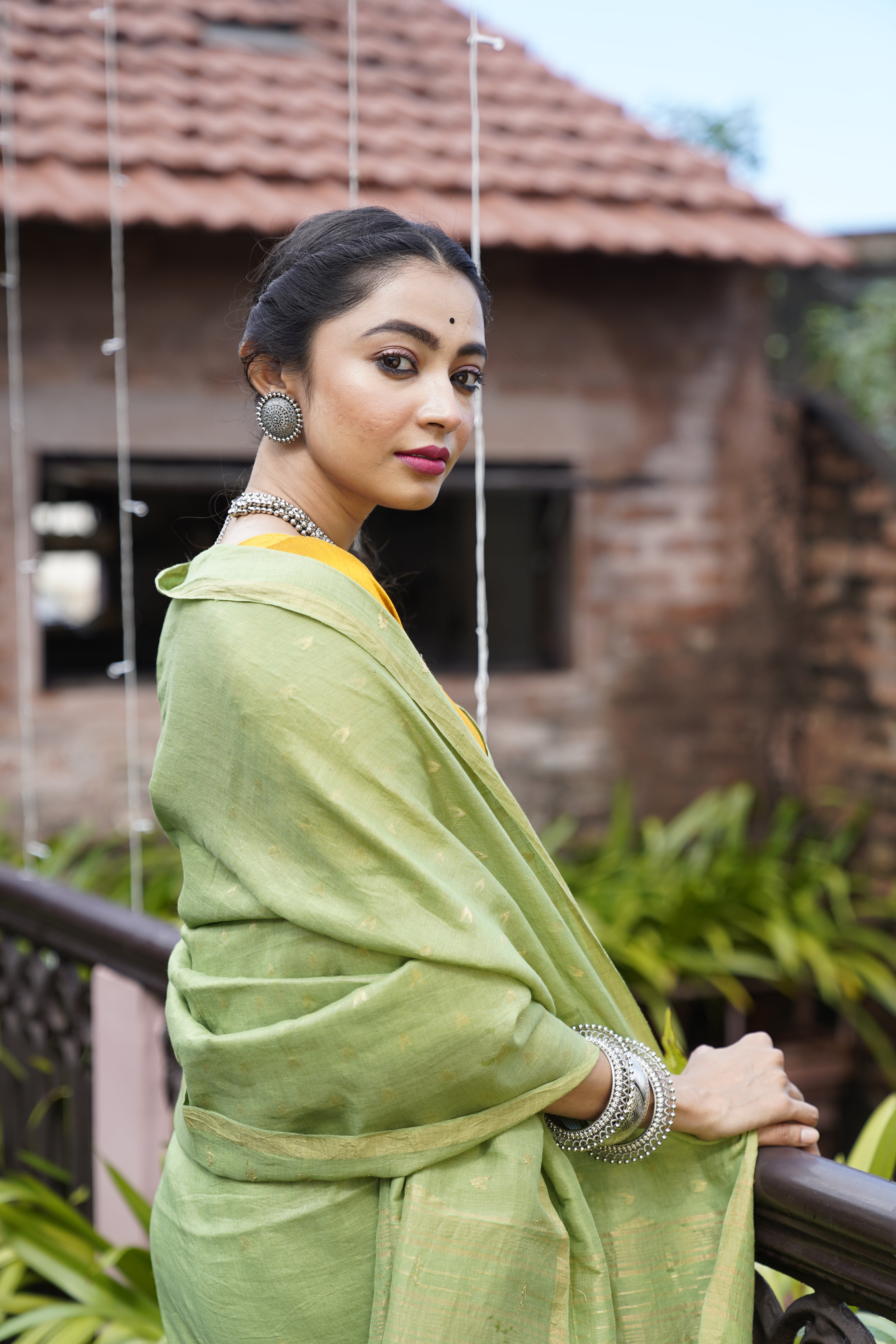 Handwoven Green Jamdani Saree