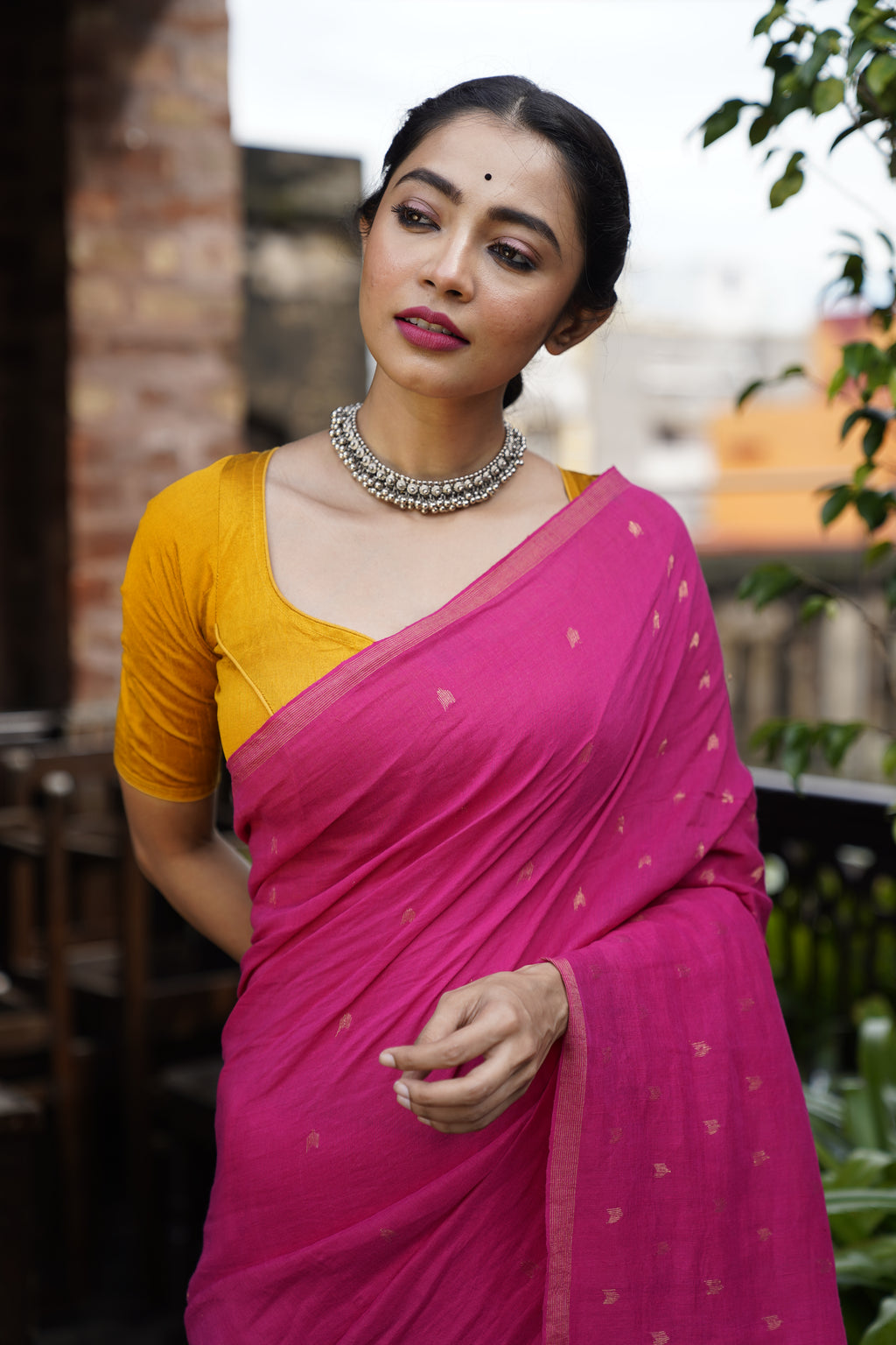 Handwoven Pink  Linen Jamdani Saree