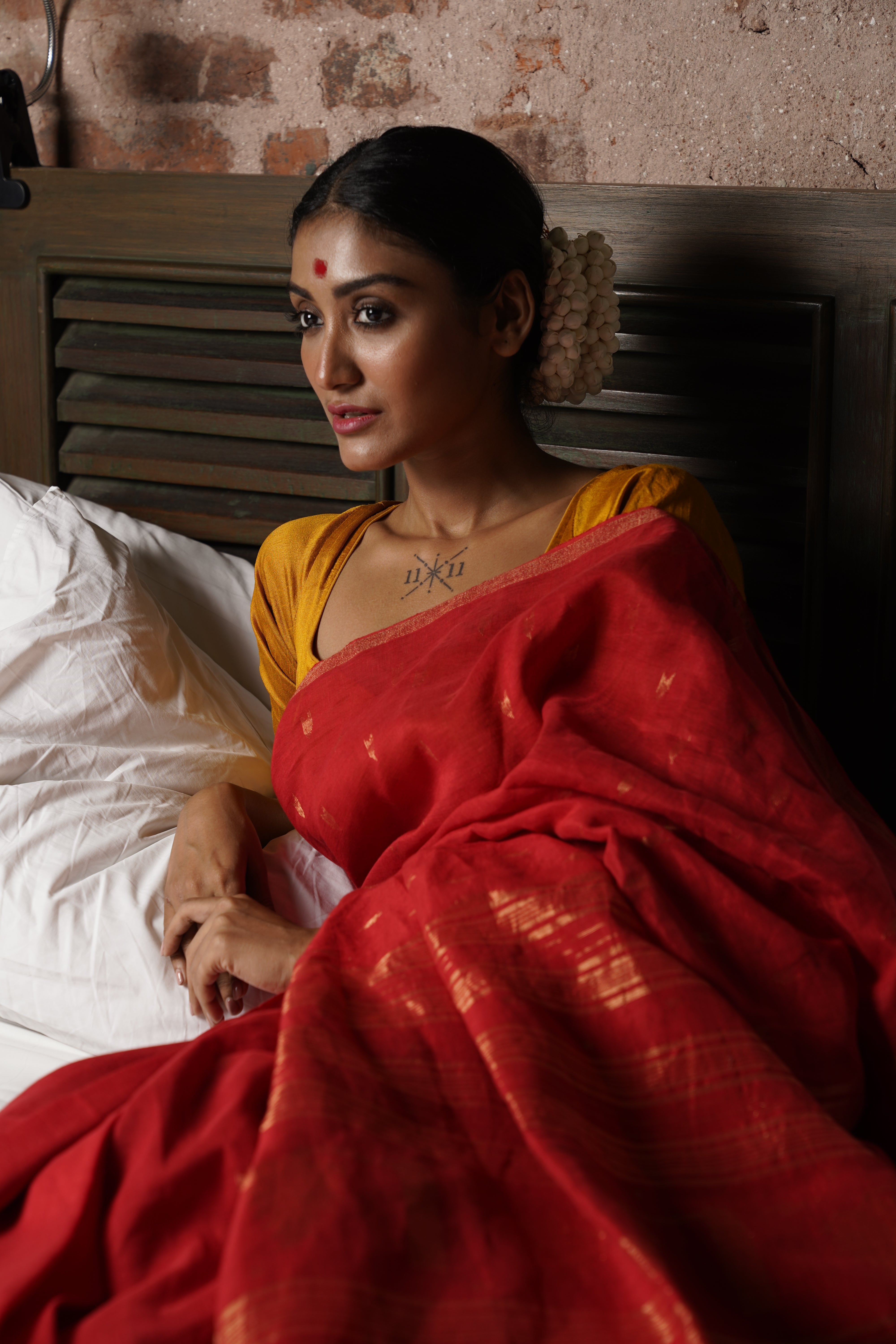 Handwoven Red Khadi Jamdani saree