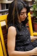 Black handwoven cotton jamdani top - Aankona