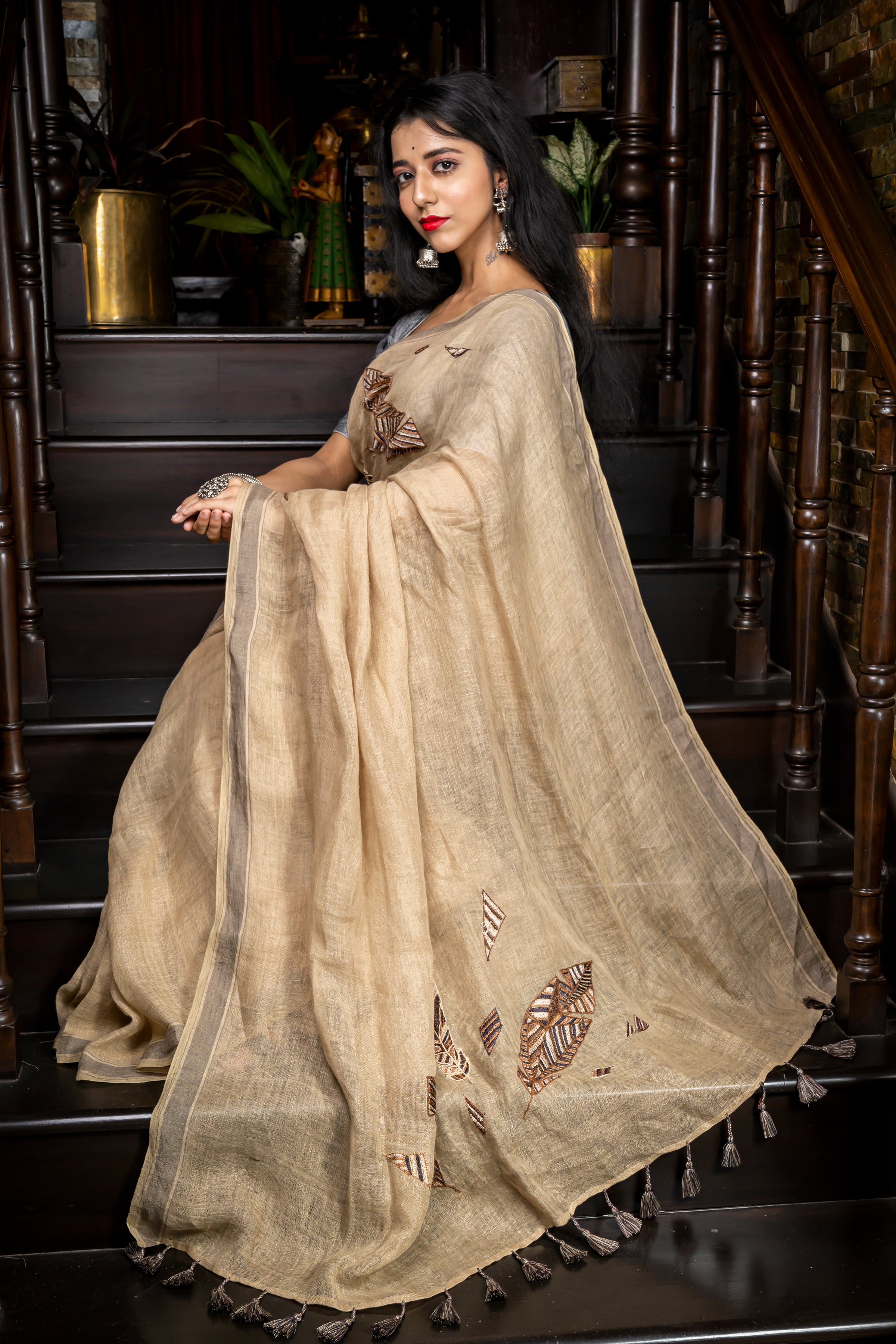 Handwoven Beige Linen Saree With Needle Work