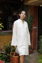 White handwoven cotton jamdani tunic - Aankona