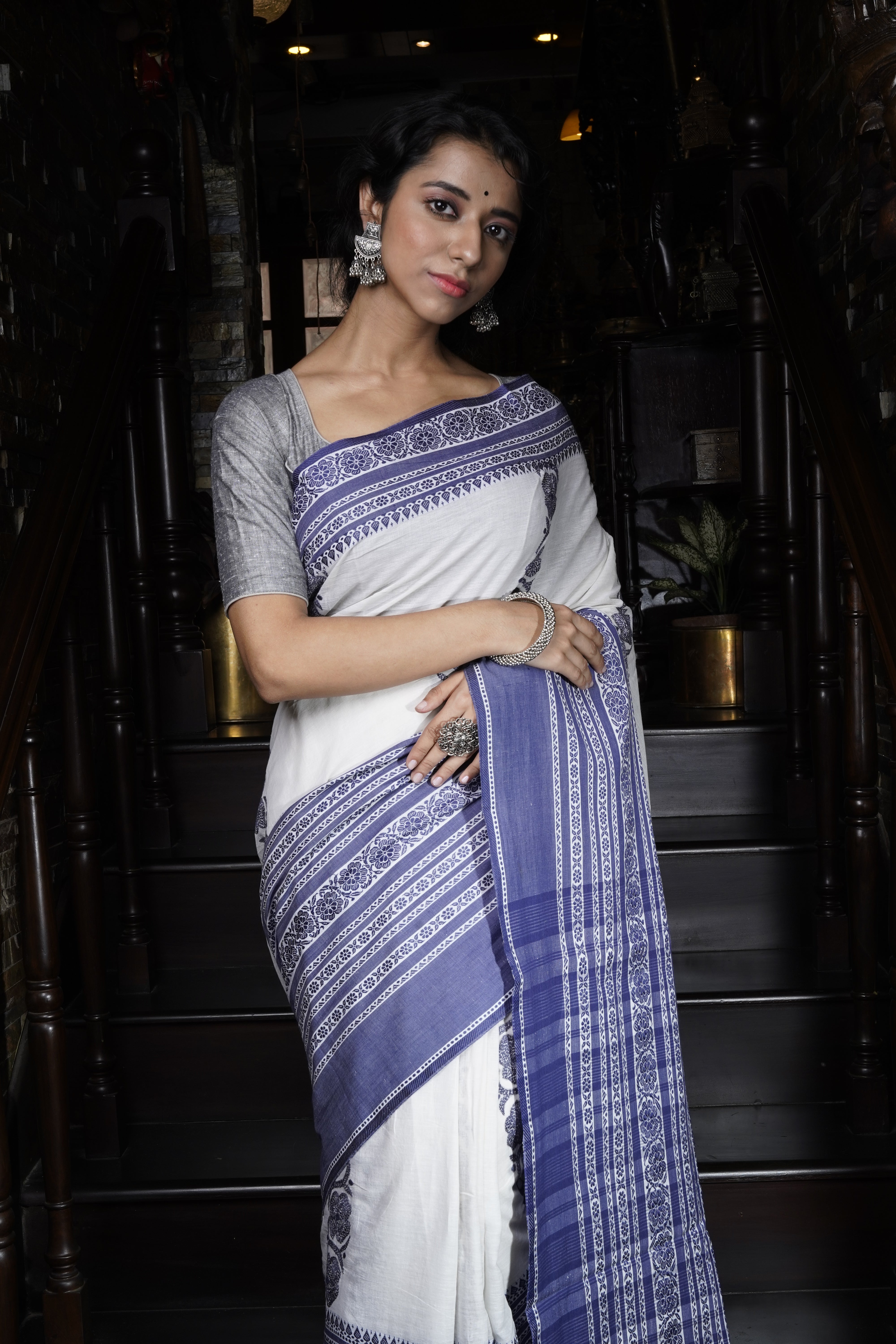 Handwoven White Cotton Saree with Kantha work
