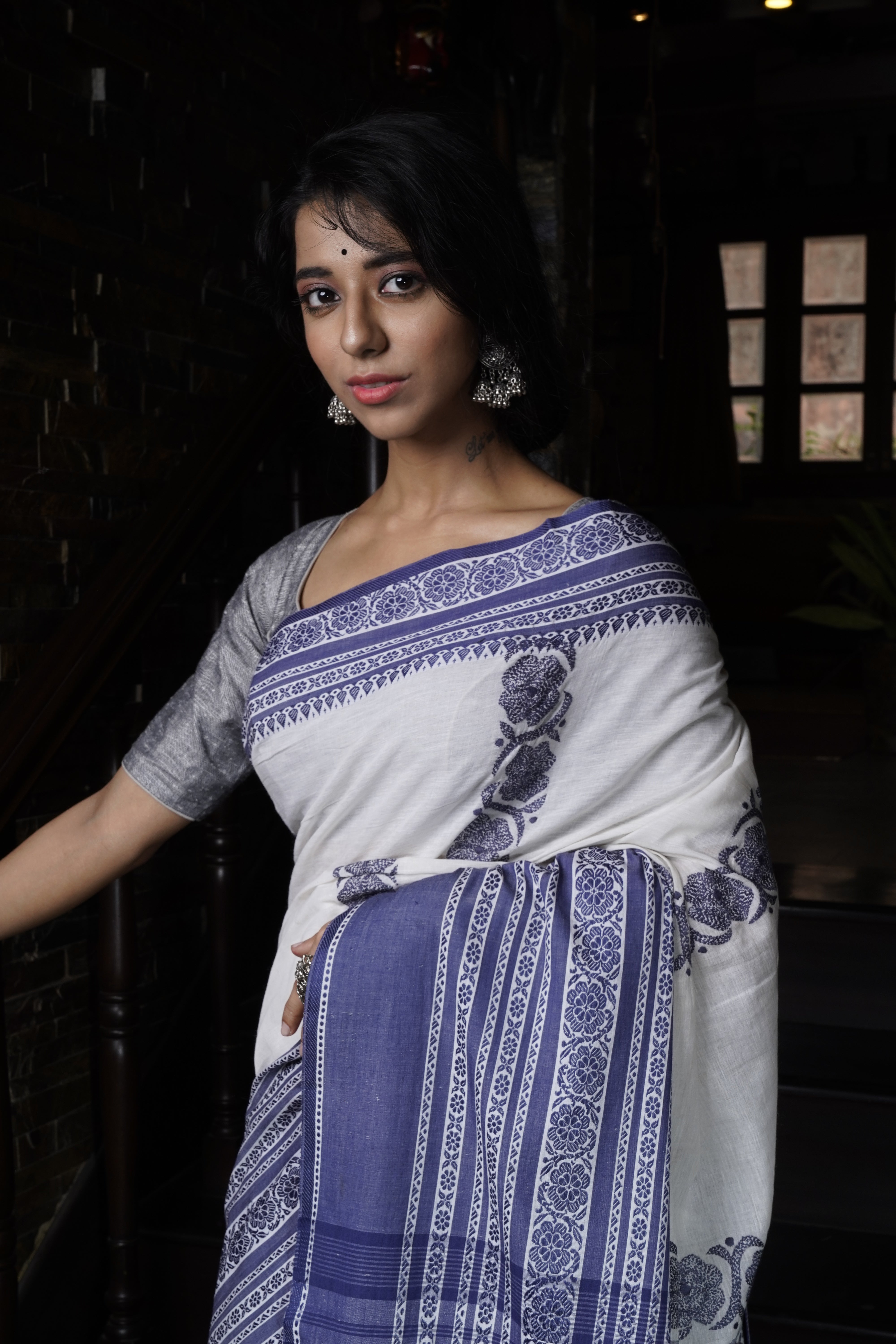Handwoven White Cotton Saree with Kantha work