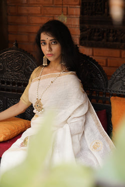 Handwoven White Linen Saree