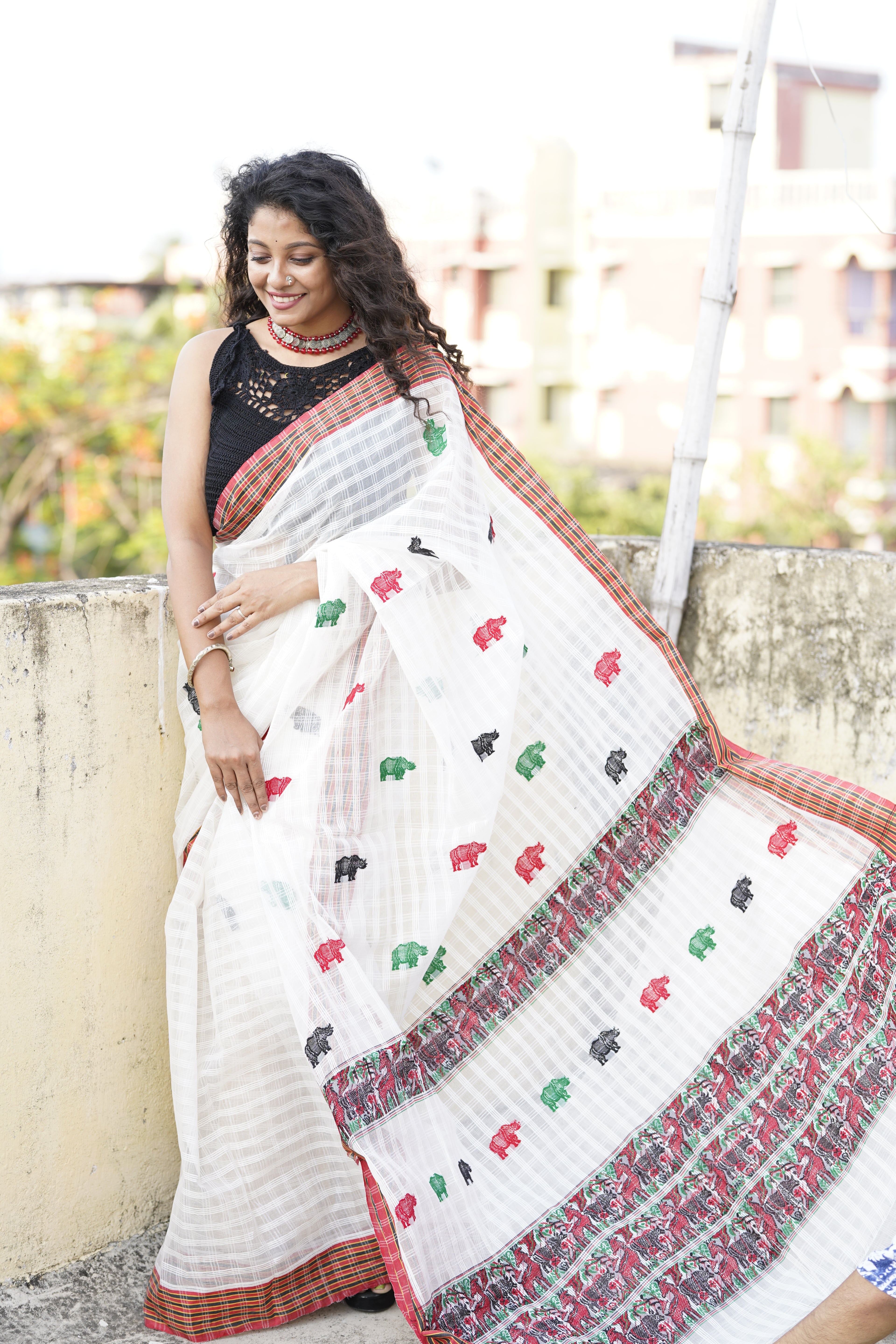 Handwoven White Assam Kaziranga Saree