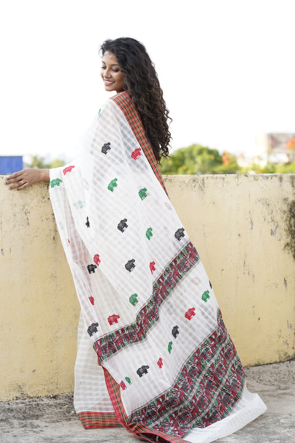 Handwoven White Assam Kaziranga Saree