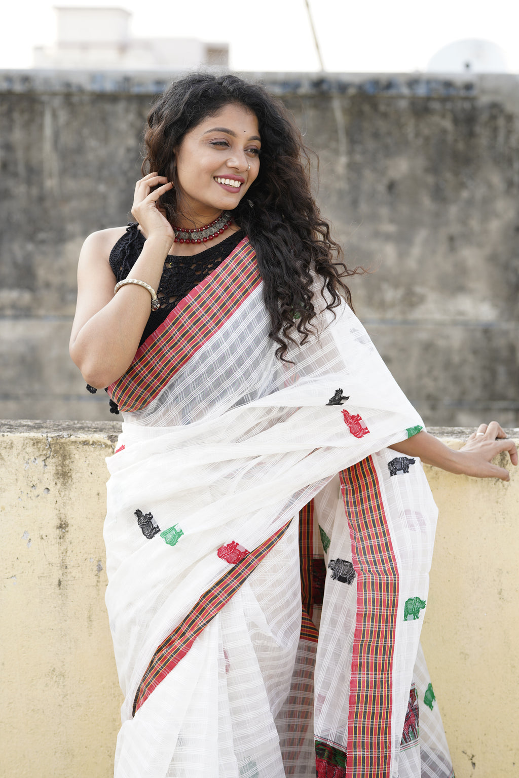 Handwoven White Assam Kaziranga Saree