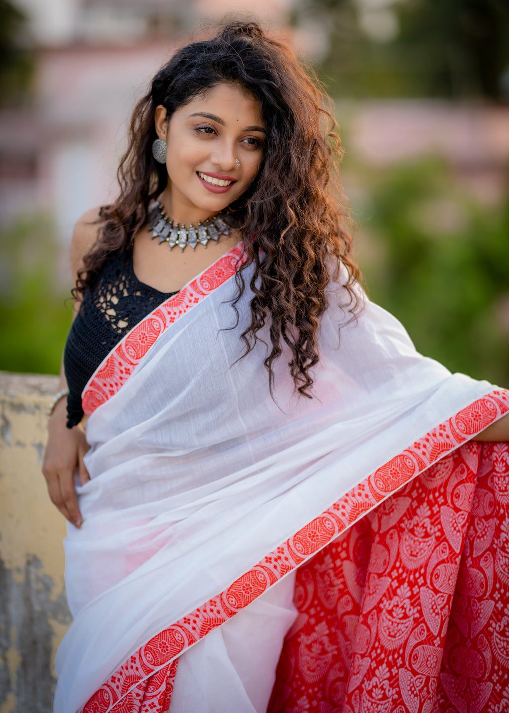 White Assam Noni Handwoven Saree