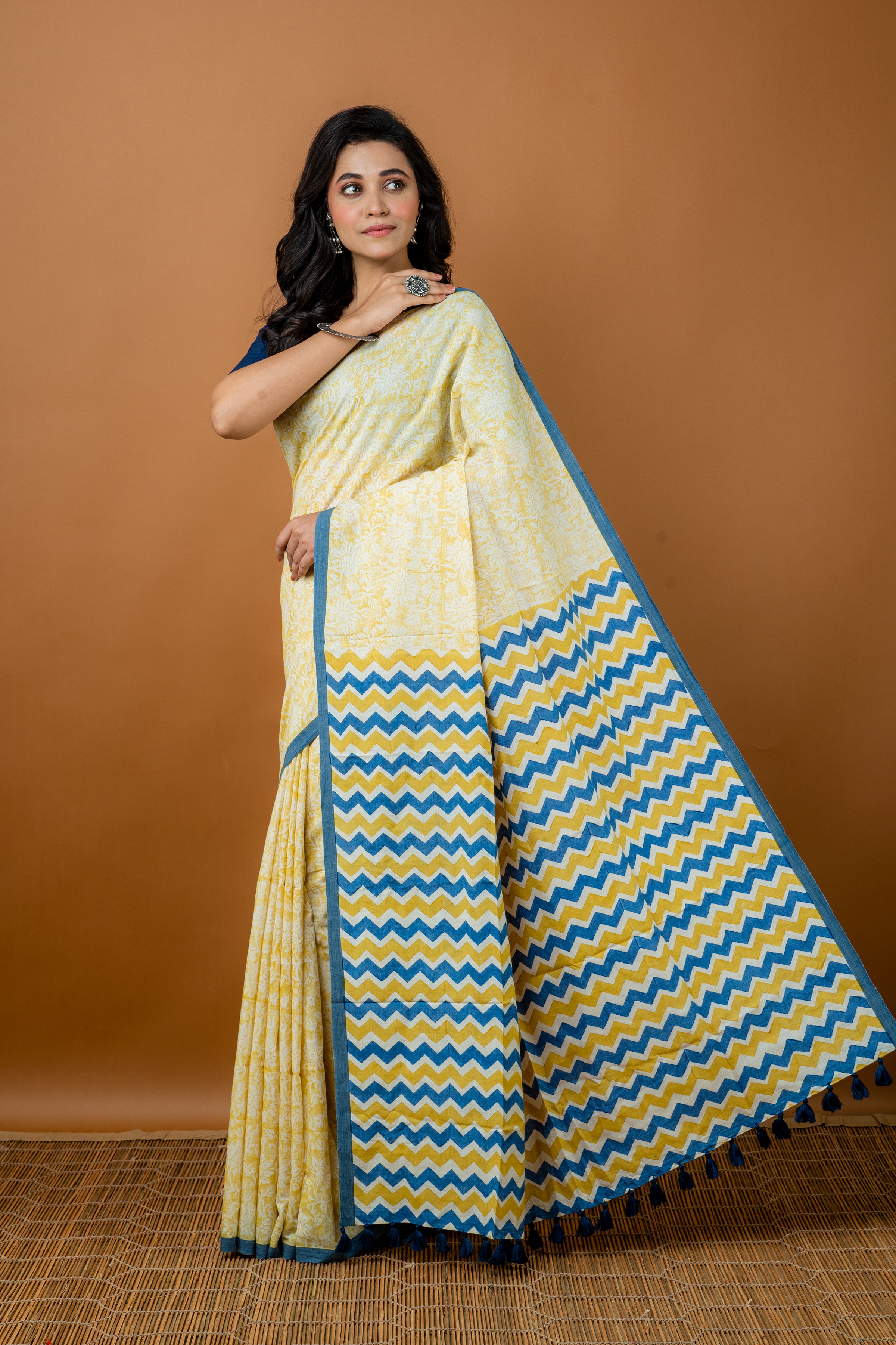 Handwoven Yellow Printed Tussar Saree