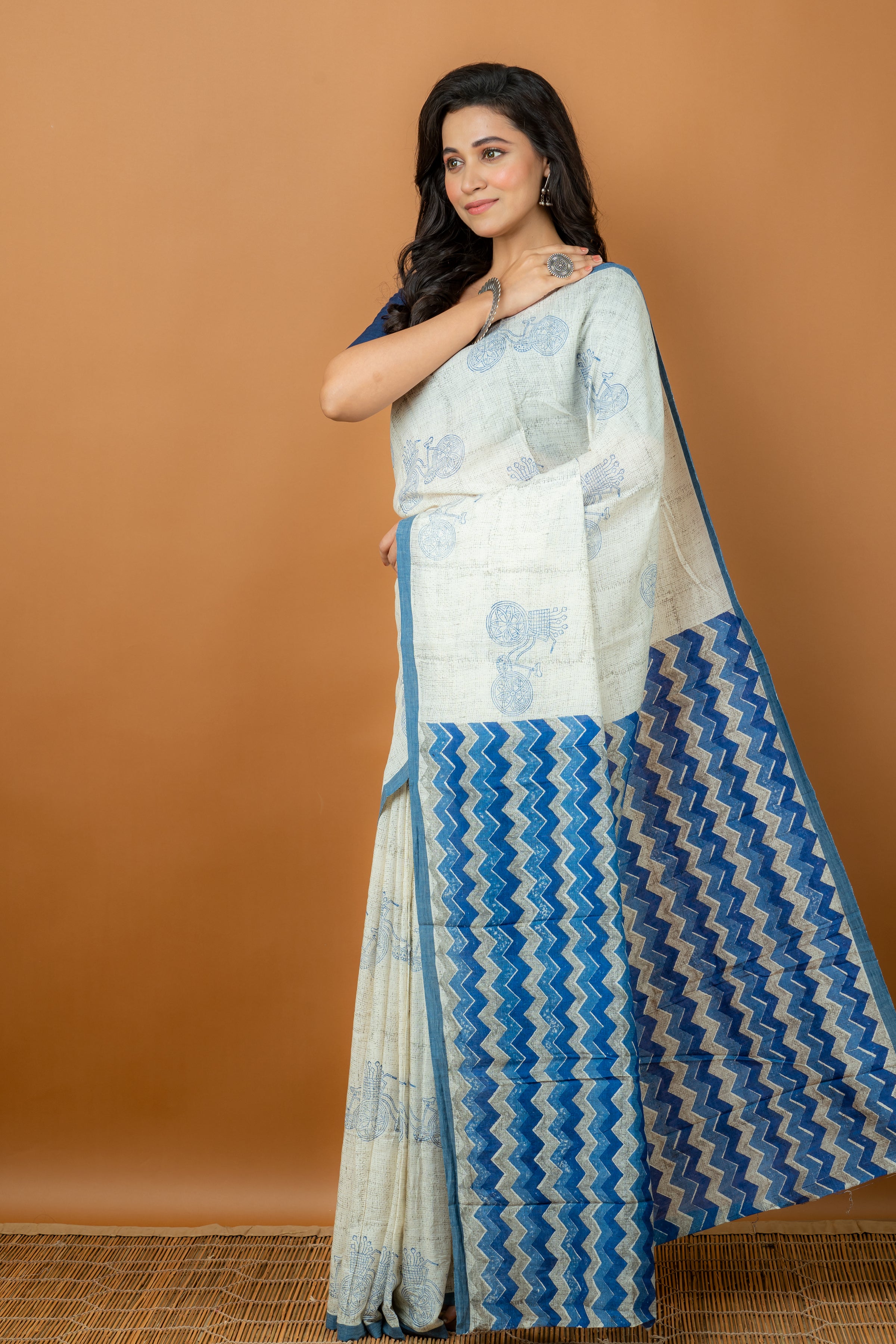 Handwoven White Hand block printed Tussar Saree