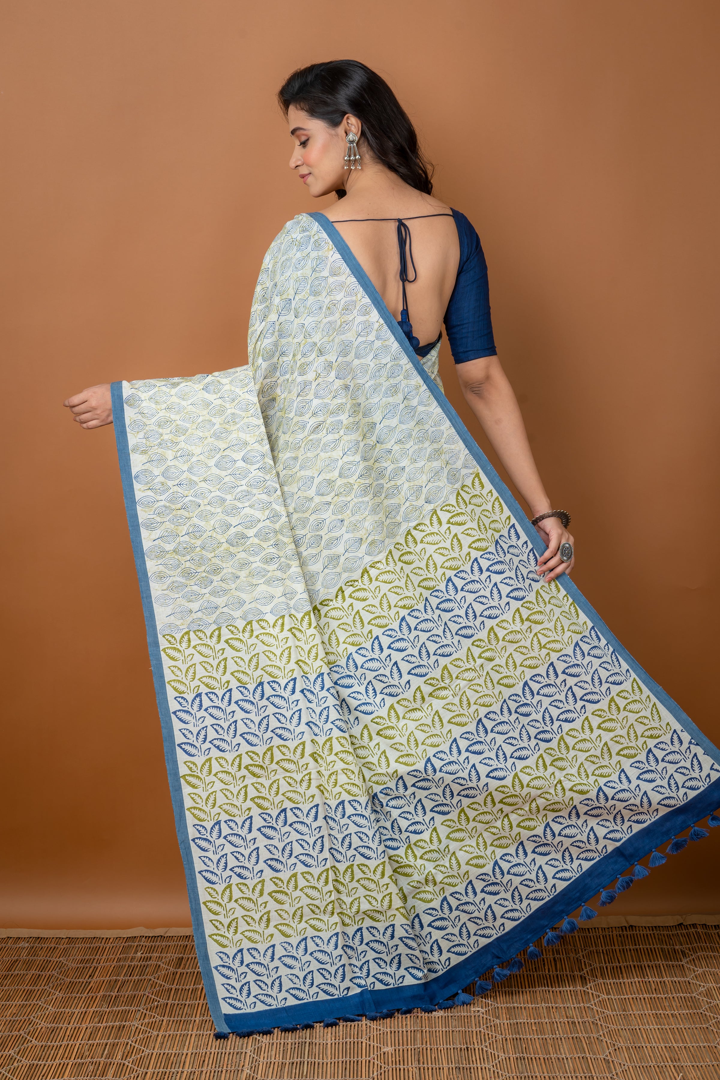 Handwoven Multicolor Printed Tussar Saree