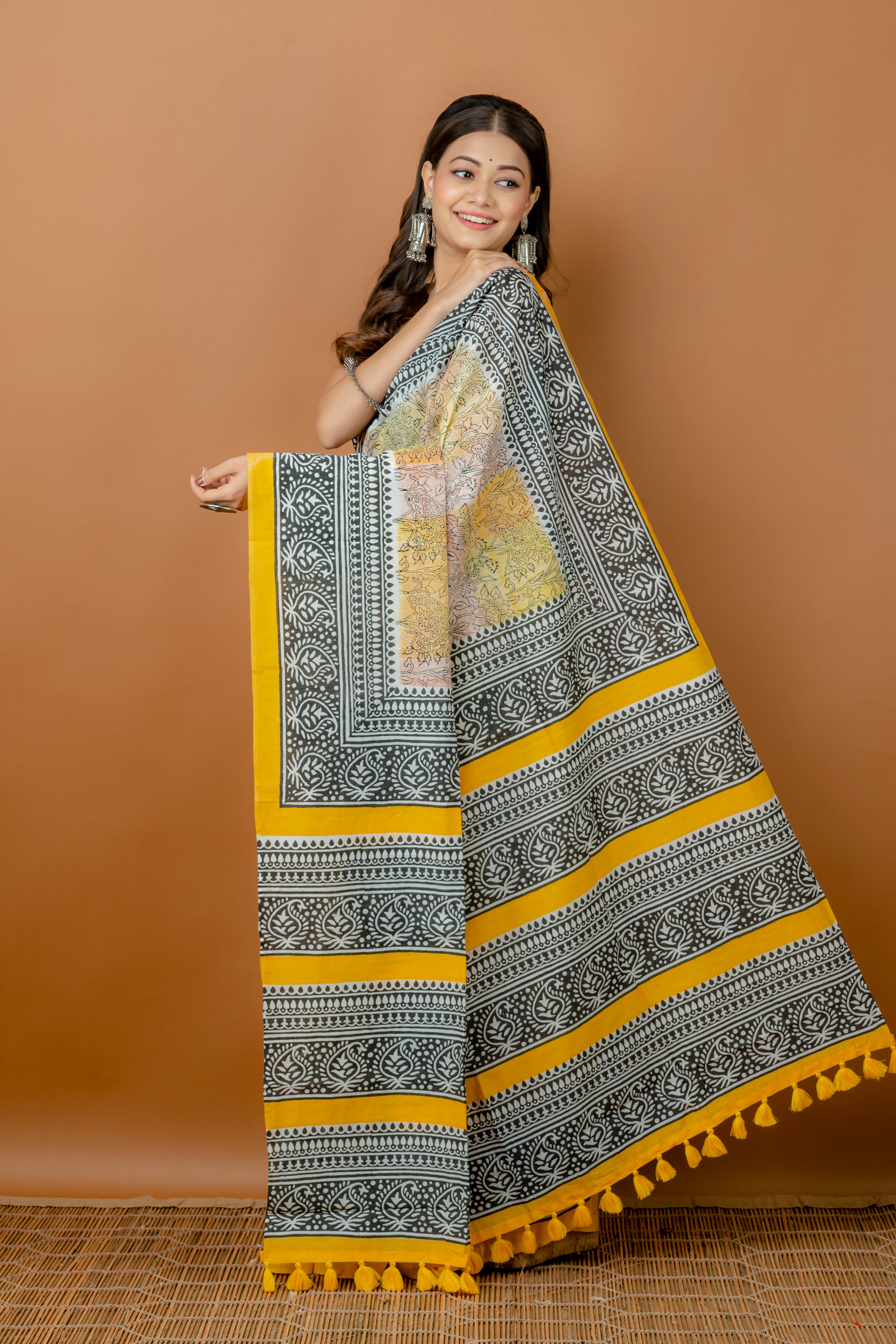 Handwoven Multicolor Silk Cotton Saree