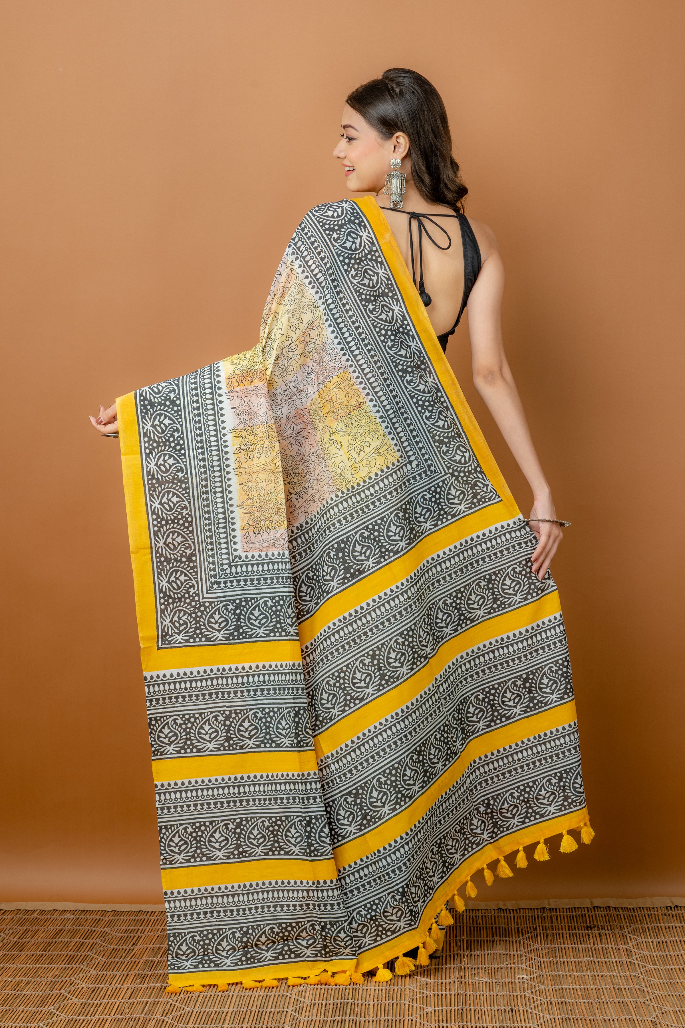 Handwoven Multicolor Silk Cotton Saree