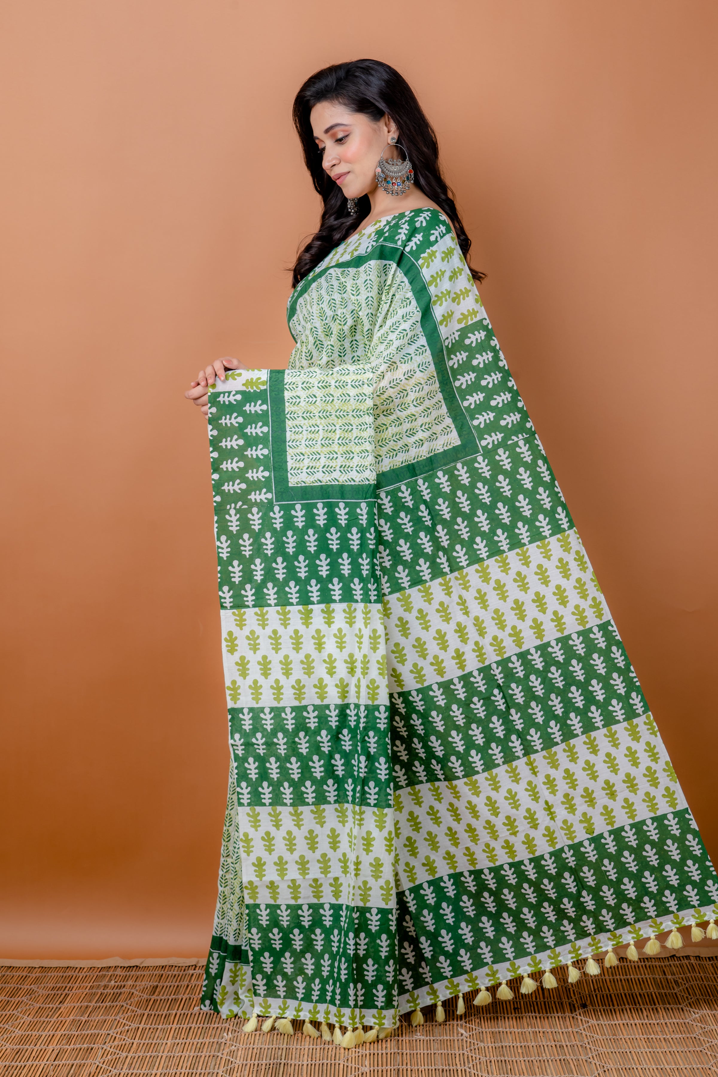 Handwoven Multicolor Printed Silk cotton Saree