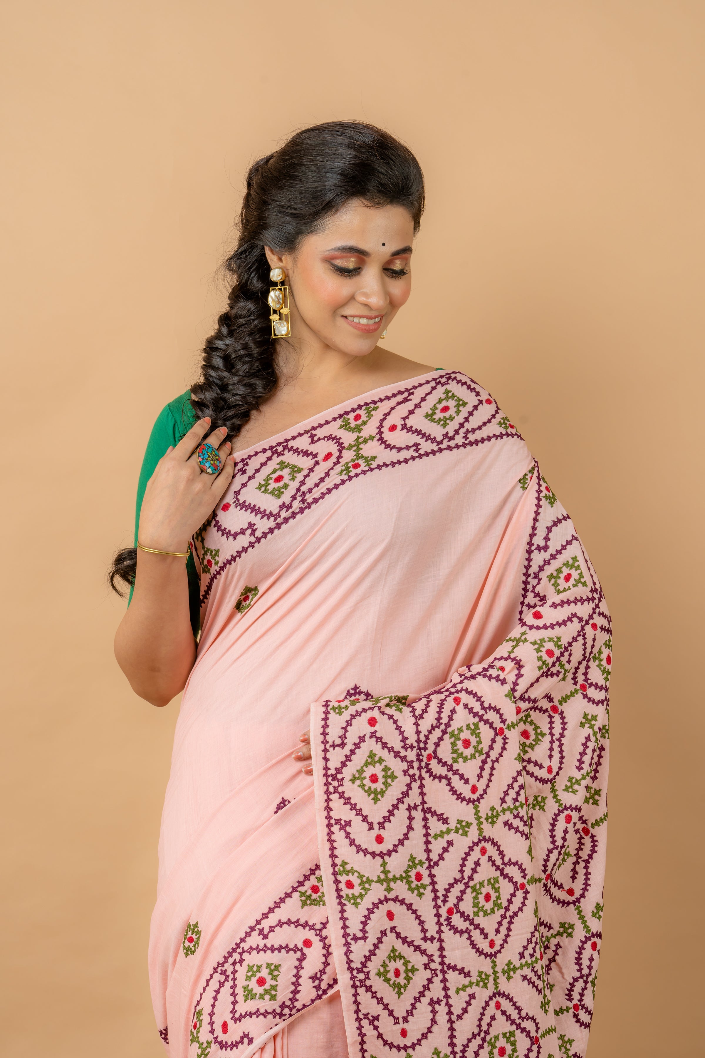 Handwoven Light Pink Gujrati Stitch Cotton Saree