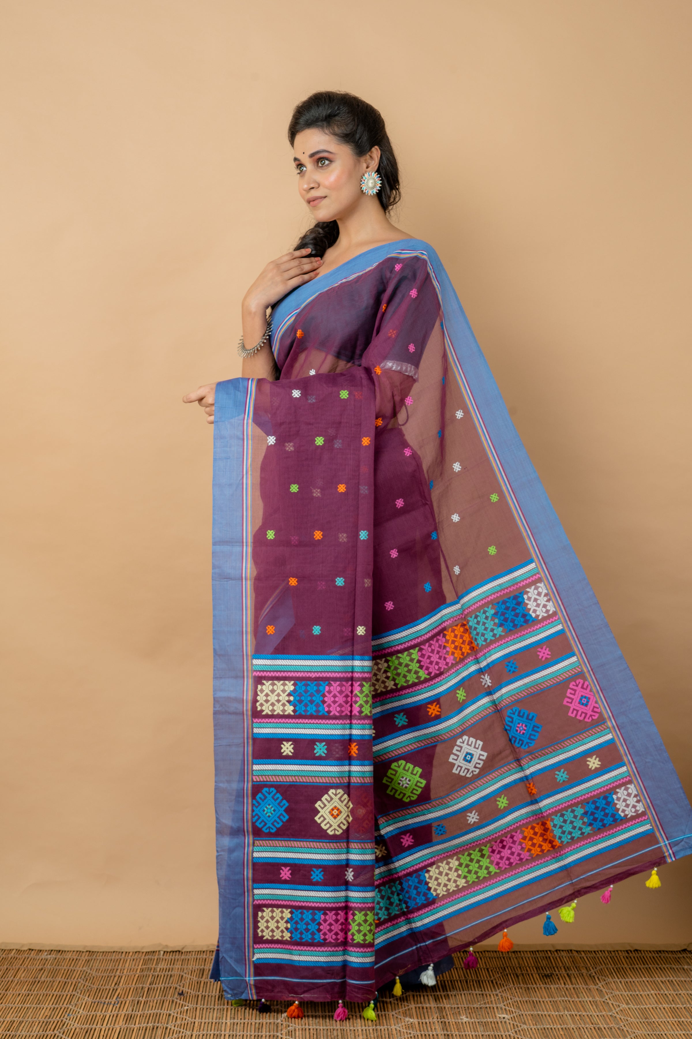 Purple Handwoven Tangail Saree - Aankona