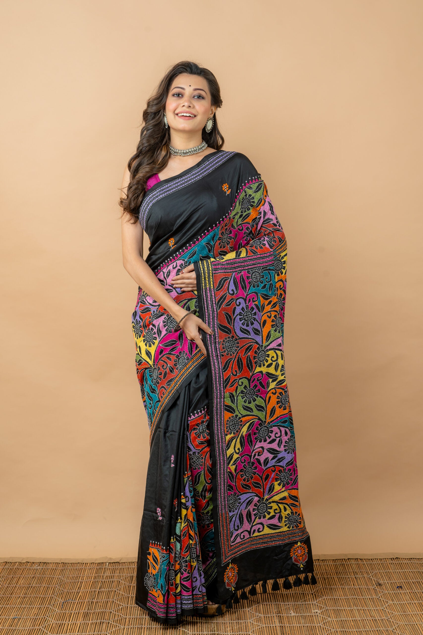 Bangalore Silk With Traditional Reverse Kantha Saree - Aankona