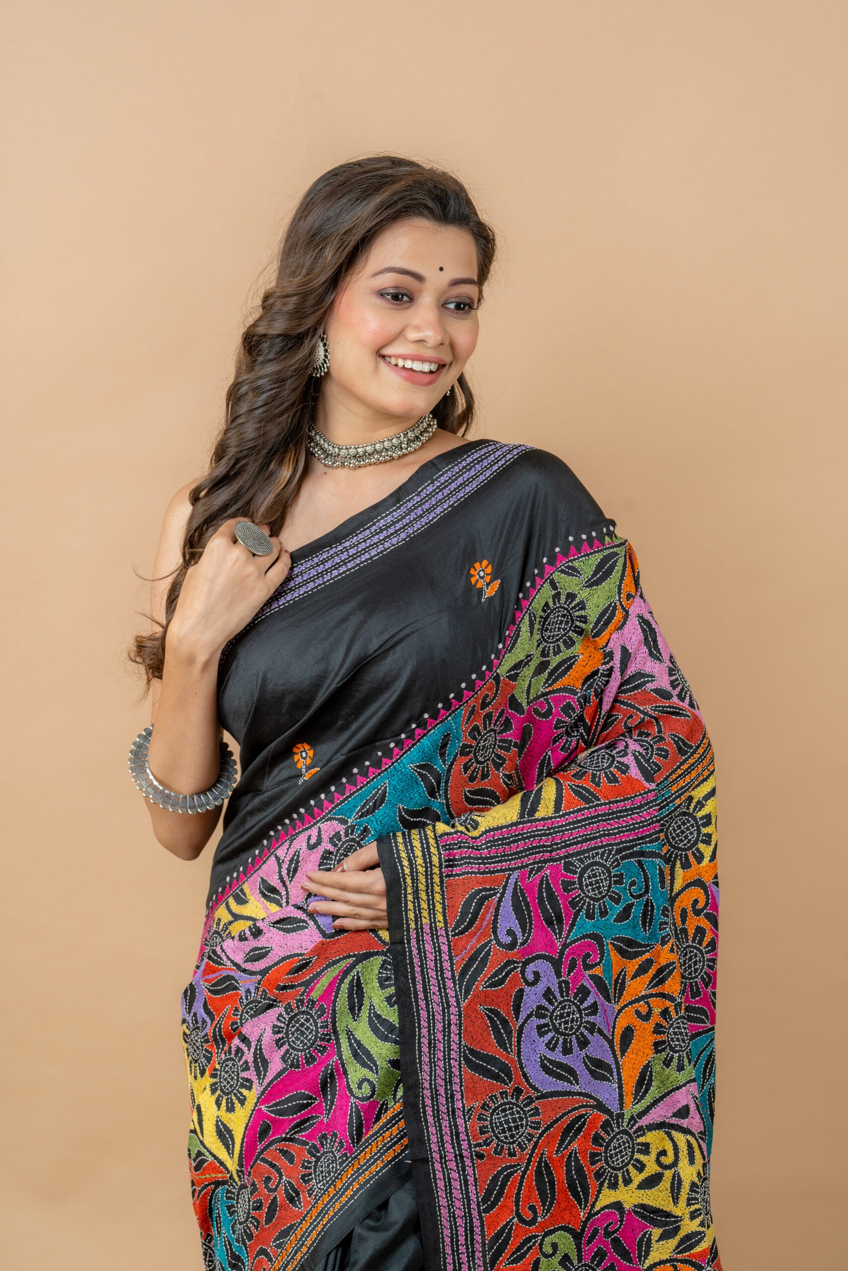 Bangalore Silk With Traditional Reverse Kantha Saree - Aankona