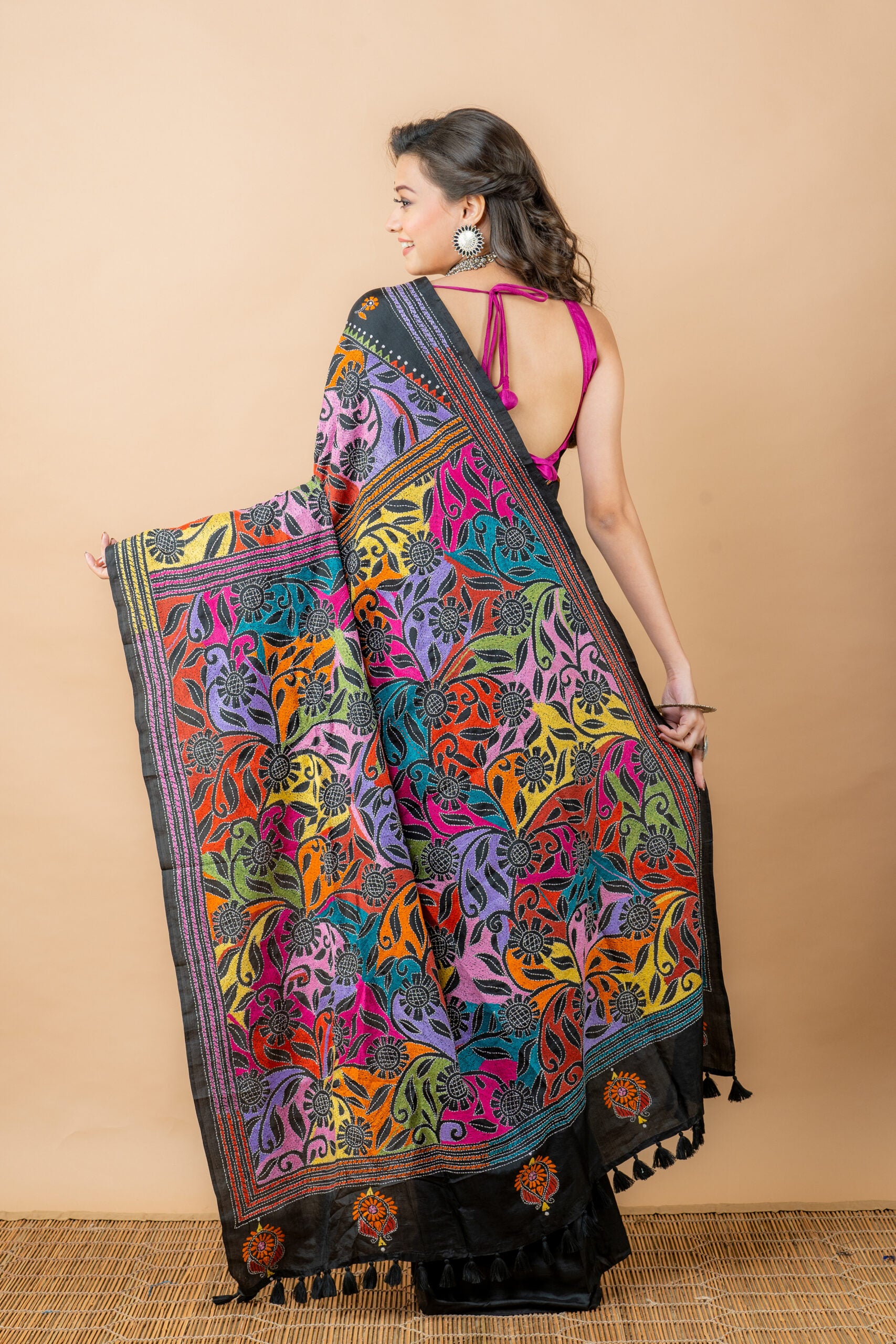 Bangalore Silk With Traditional Reverse Kantha Saree - Aankona
