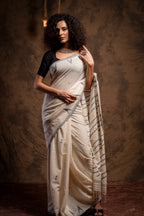 Off White Khadi Jamdani saree - Aankona