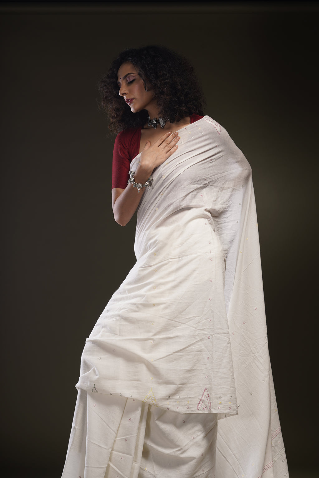 Handwoven White Jamdani Saree