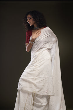 Handwoven White Khadi Jamdani Saree