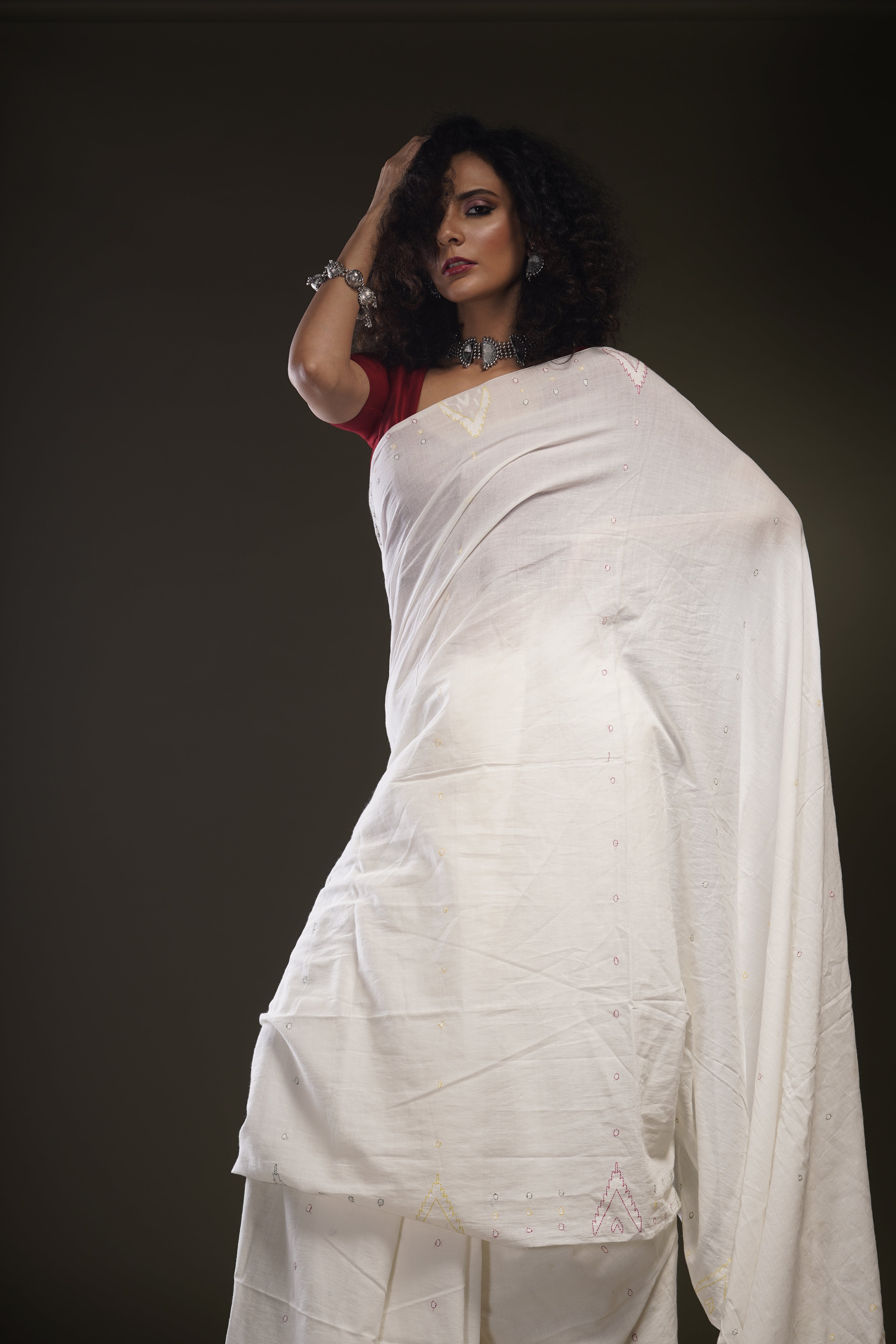 Handwoven White Jamdani Saree